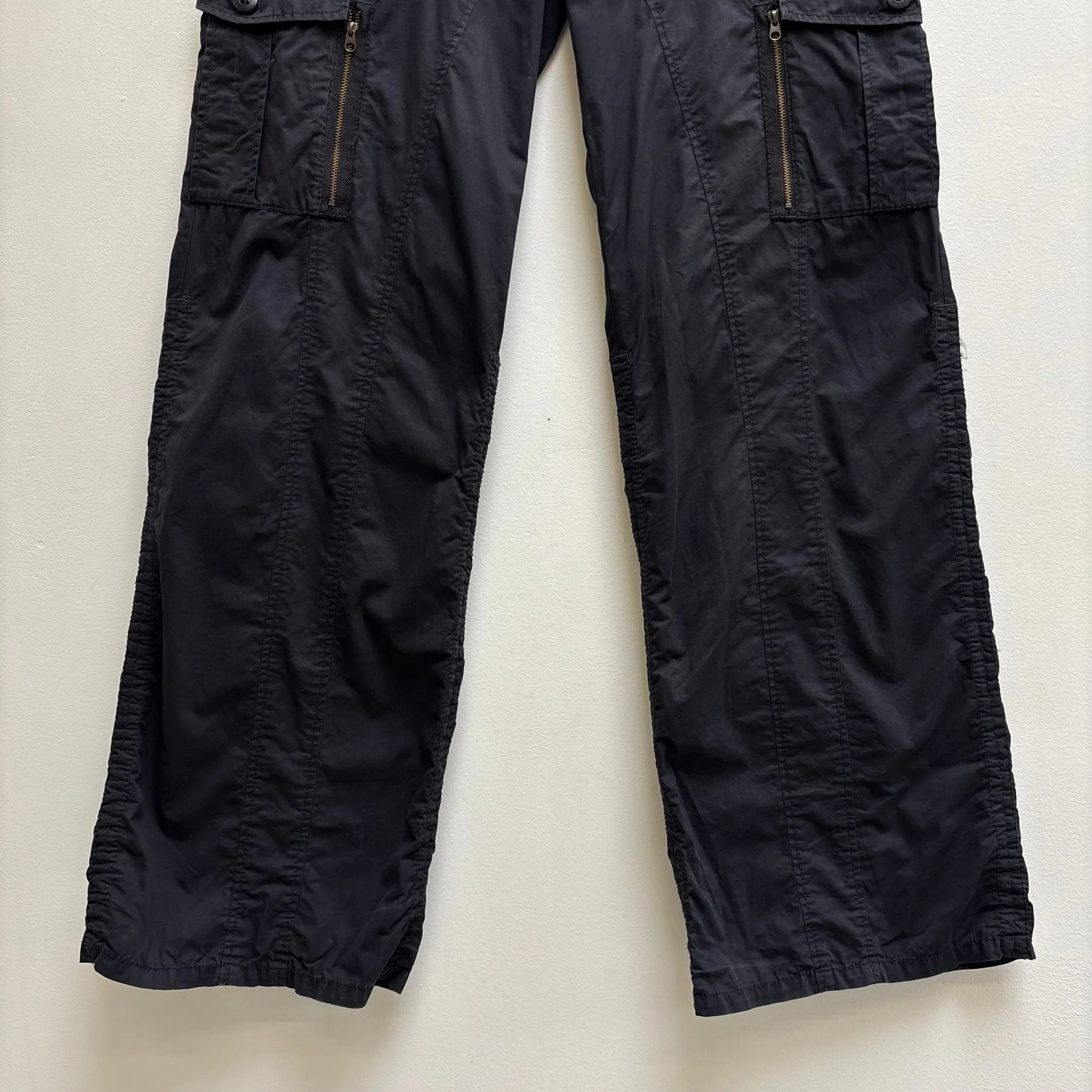 00s Atsuro Tayama Wide Leg Cargo Pants - Image 4
