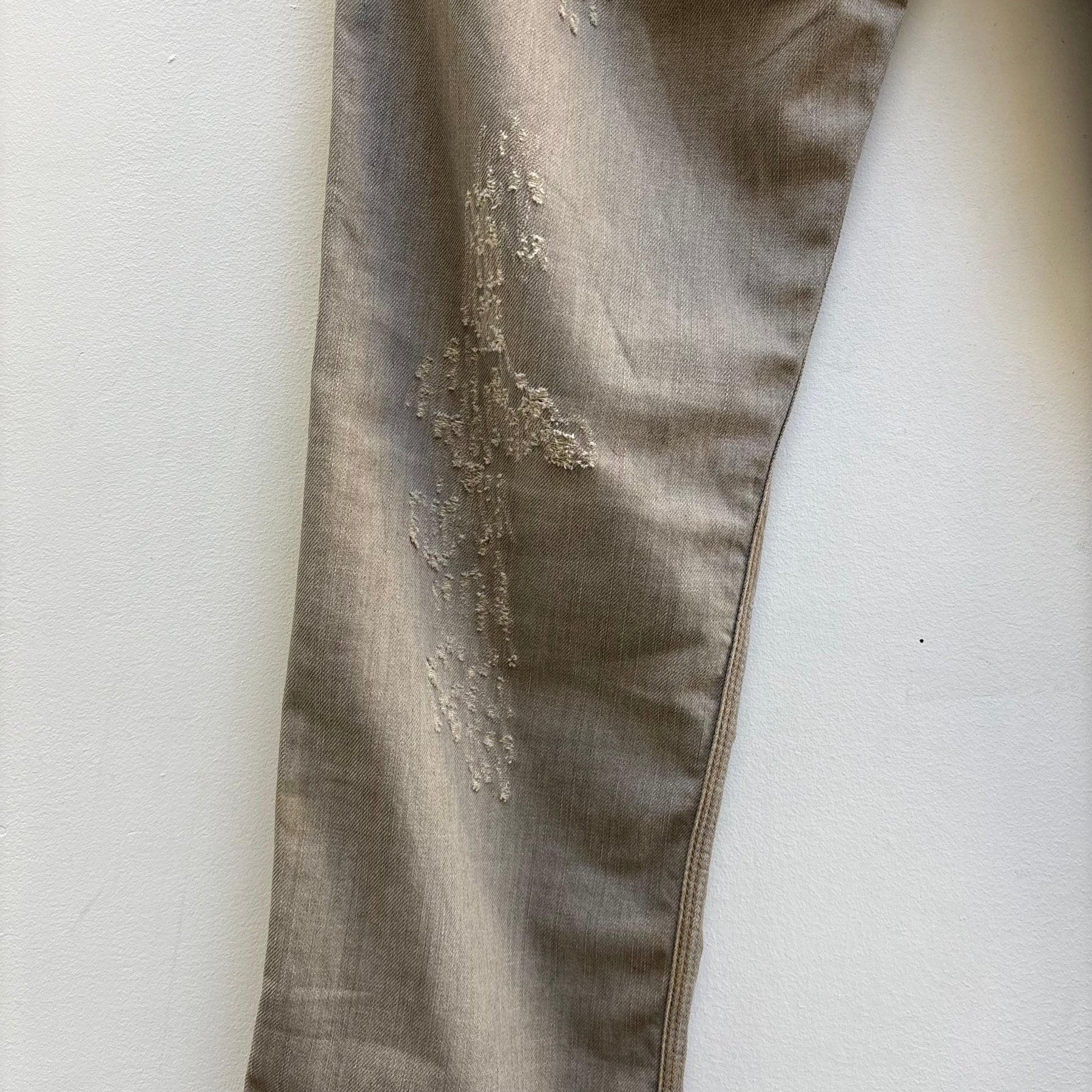 00s Dolce & Gabbana Distressed Jeans - Image 12