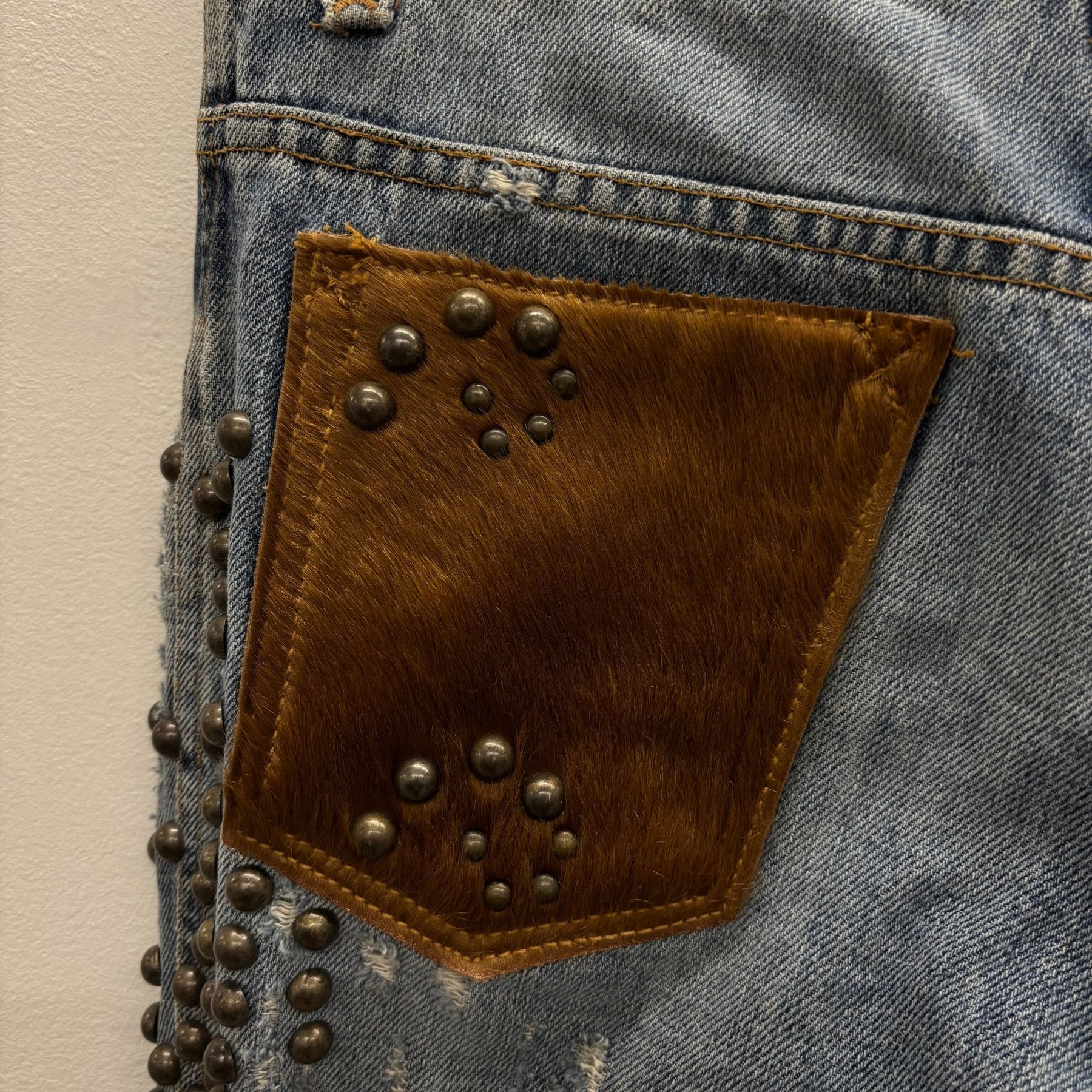 00s Dolce & Gabbana Studded Fur Pocket Jeans - Image 12