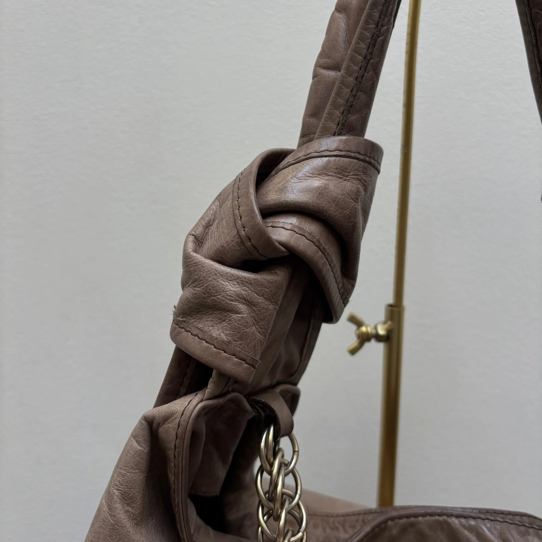 00s Givenchy Chain Strap Leather Hobo Bag - Image 6