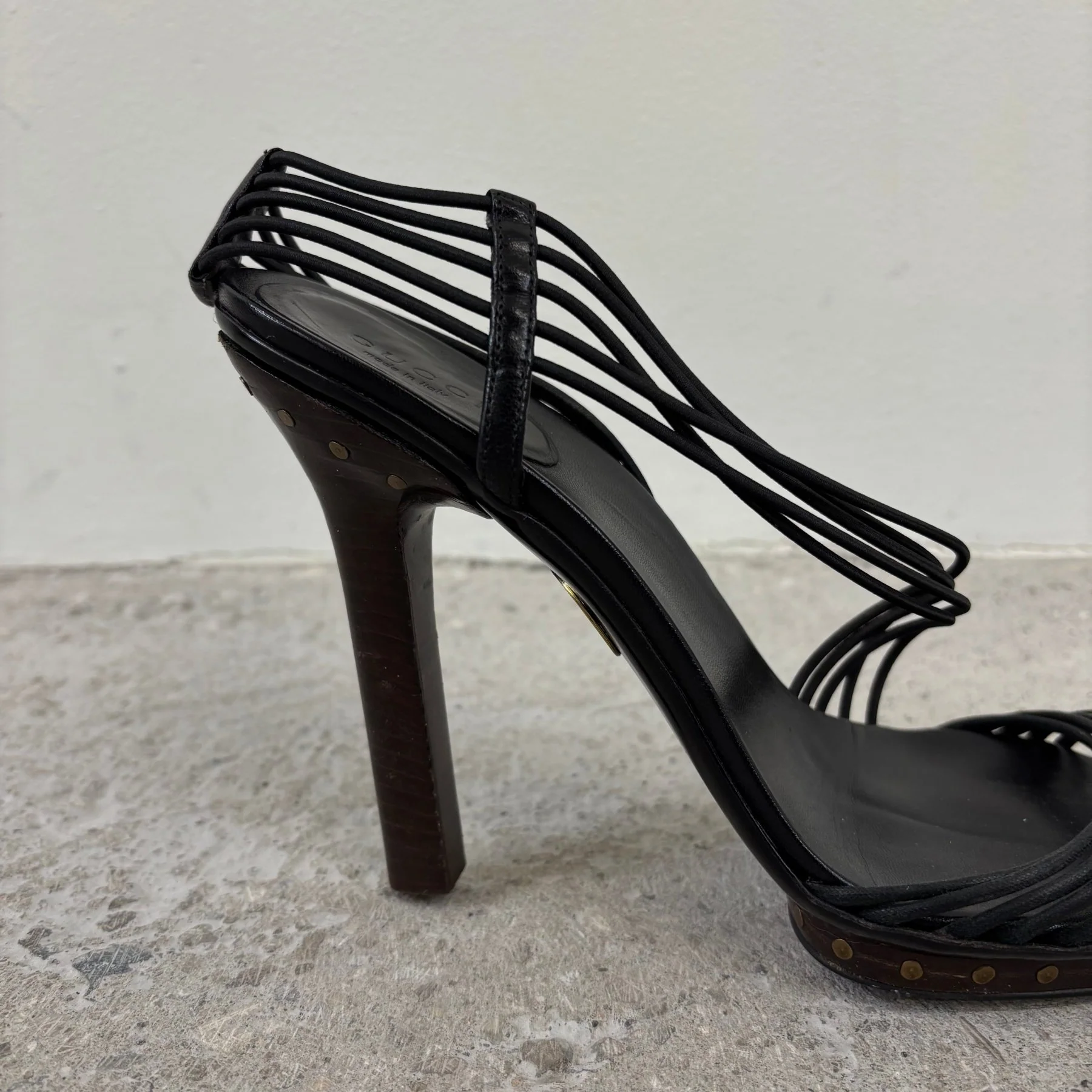 00s Gucci by Tom Ford Leather Strappy Sandal Heels - Image 6