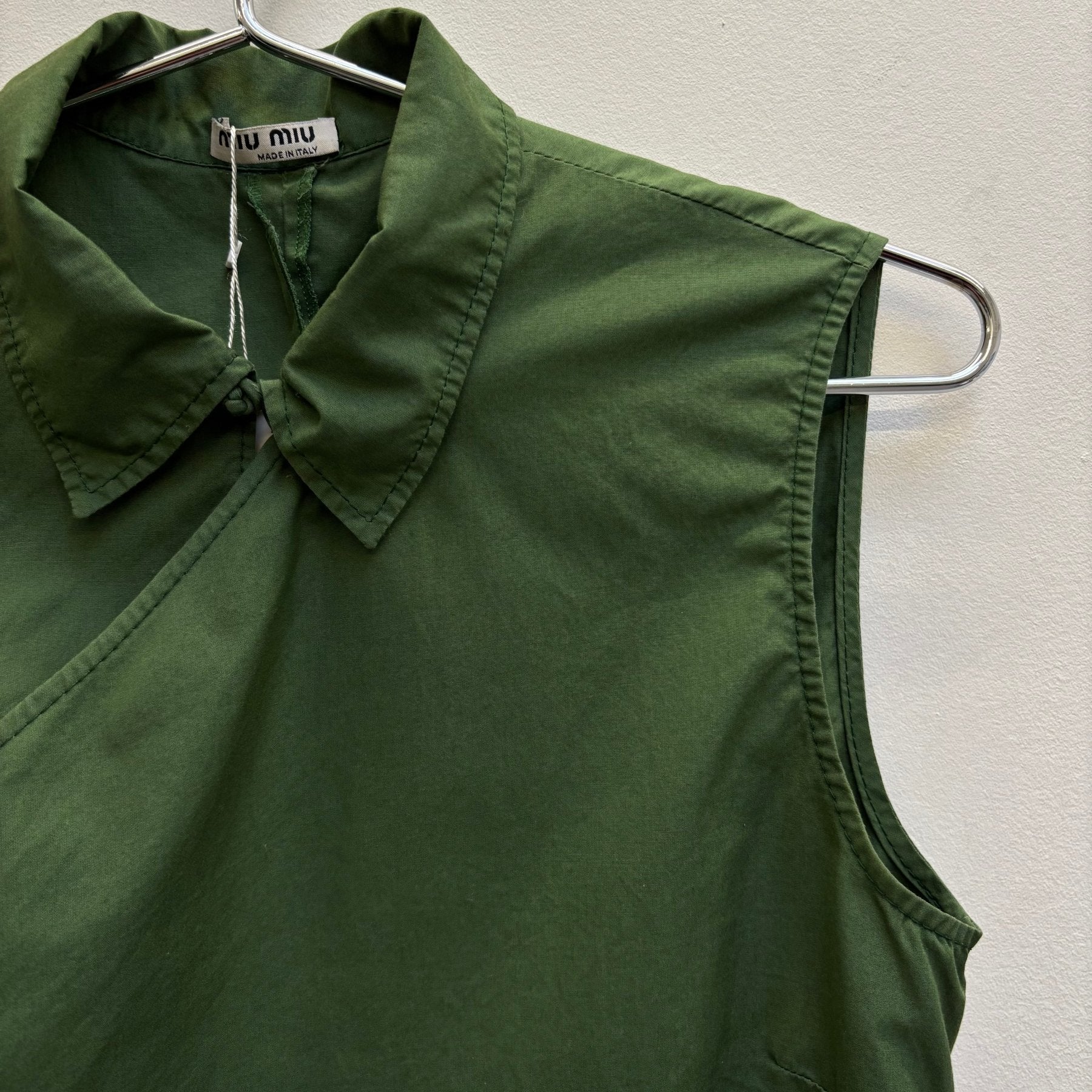 00s Miu Miu Sleeveless Wrap Top - Image 3