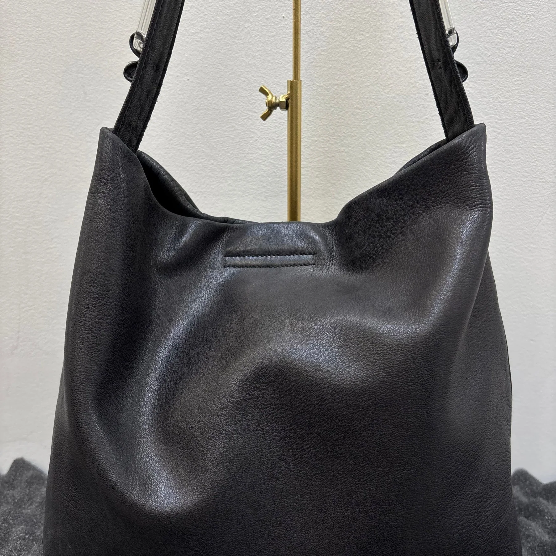 00s Prada Lucite Strap Leather Hobo Bag - Image 5