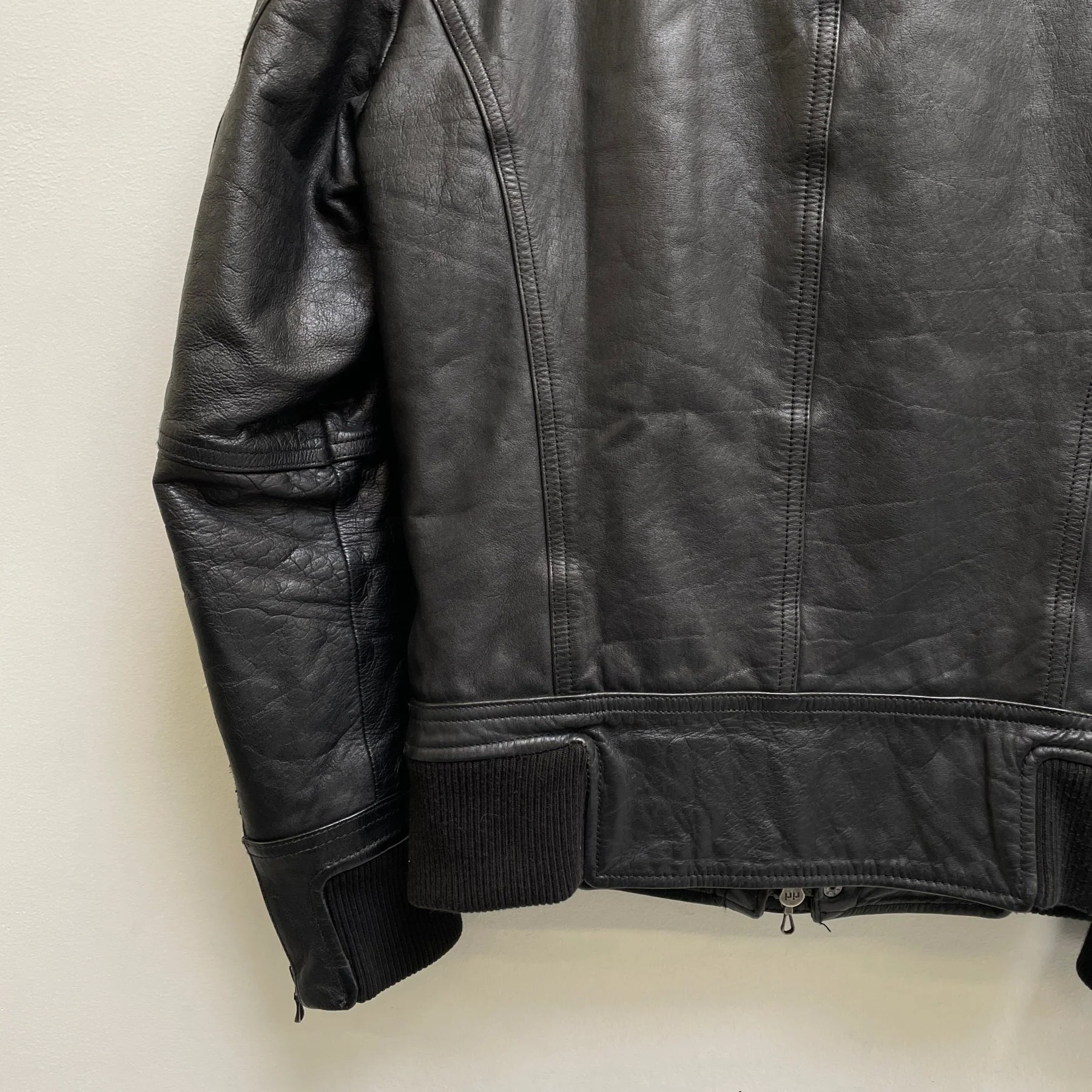 00s Shellac Cow Leather Bomber Jacket - Image 7