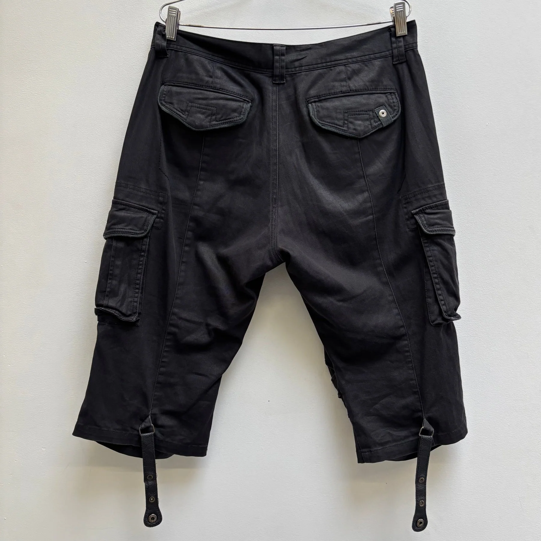 00s Tornado Mart Coated Cargo Shorts - Image 2