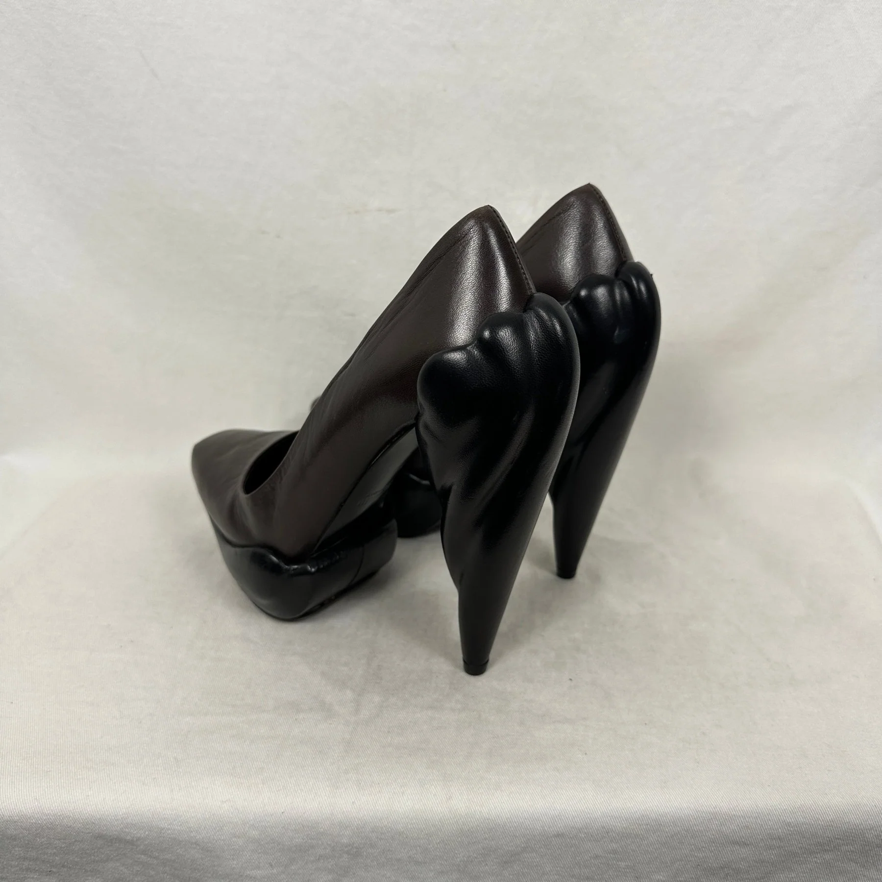 2008 Miu Miu Heels - Image 4