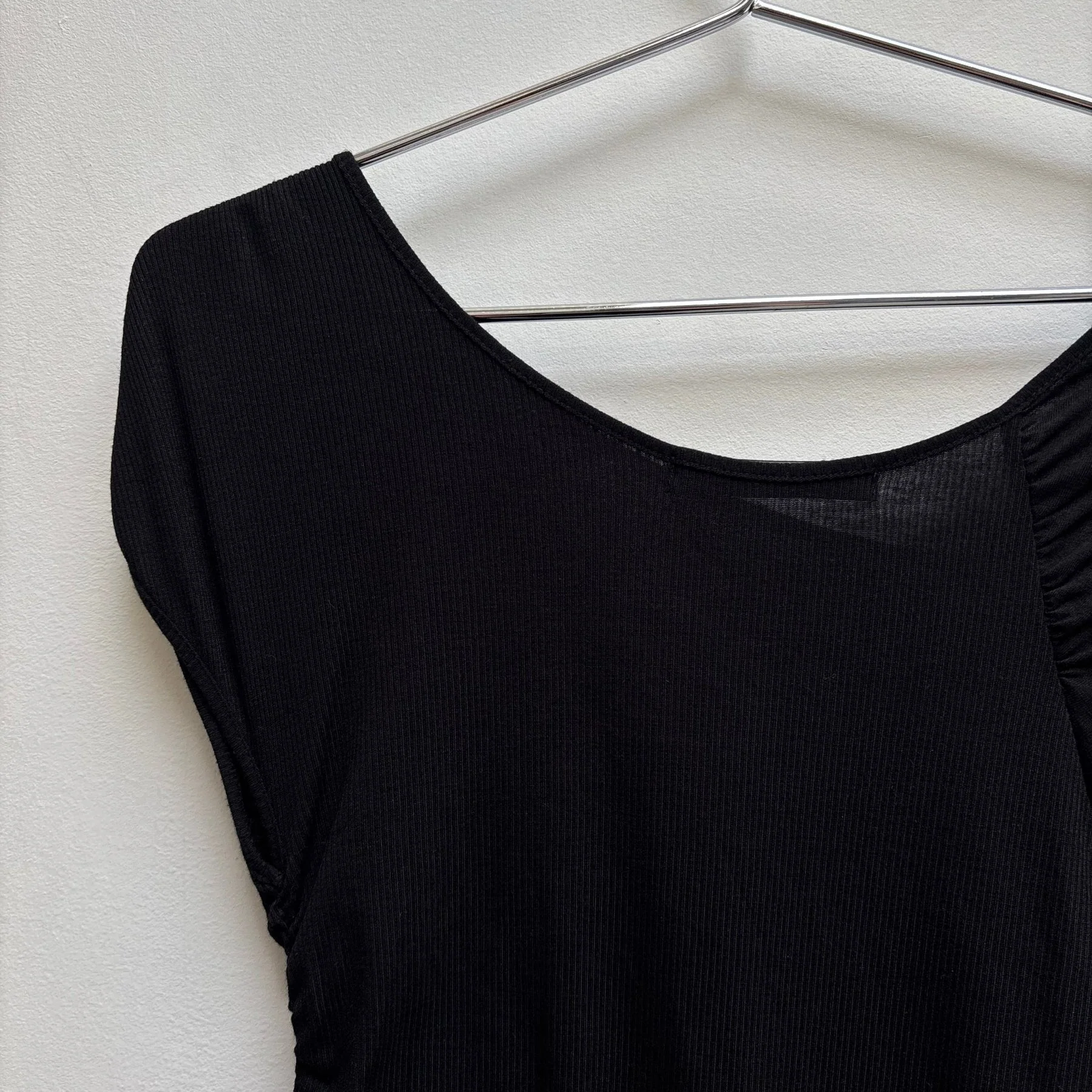 00s 5351 Pour Les Femmes Asymmetrical Rouched Top - Image 6