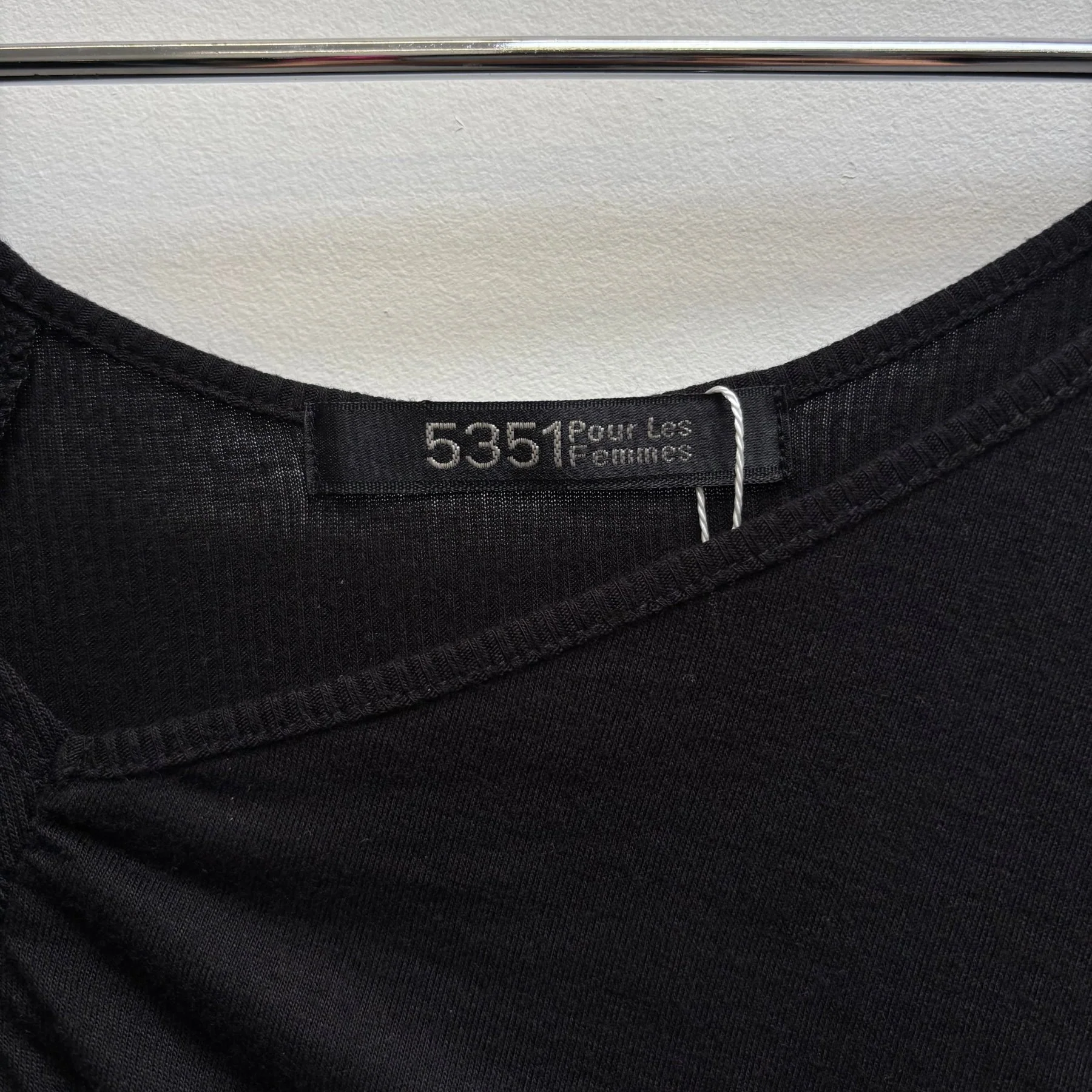 00s 5351 Pour Les Femmes Asymmetrical Rouched Top - Image 9