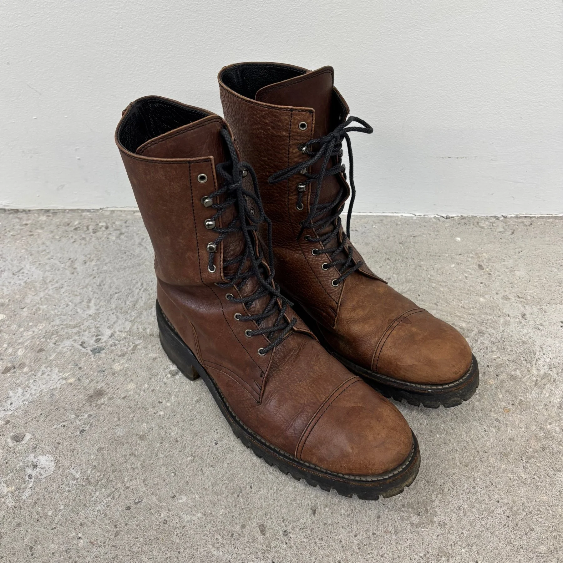 5351 Pour Les Hommes Lace Up Leather Boots