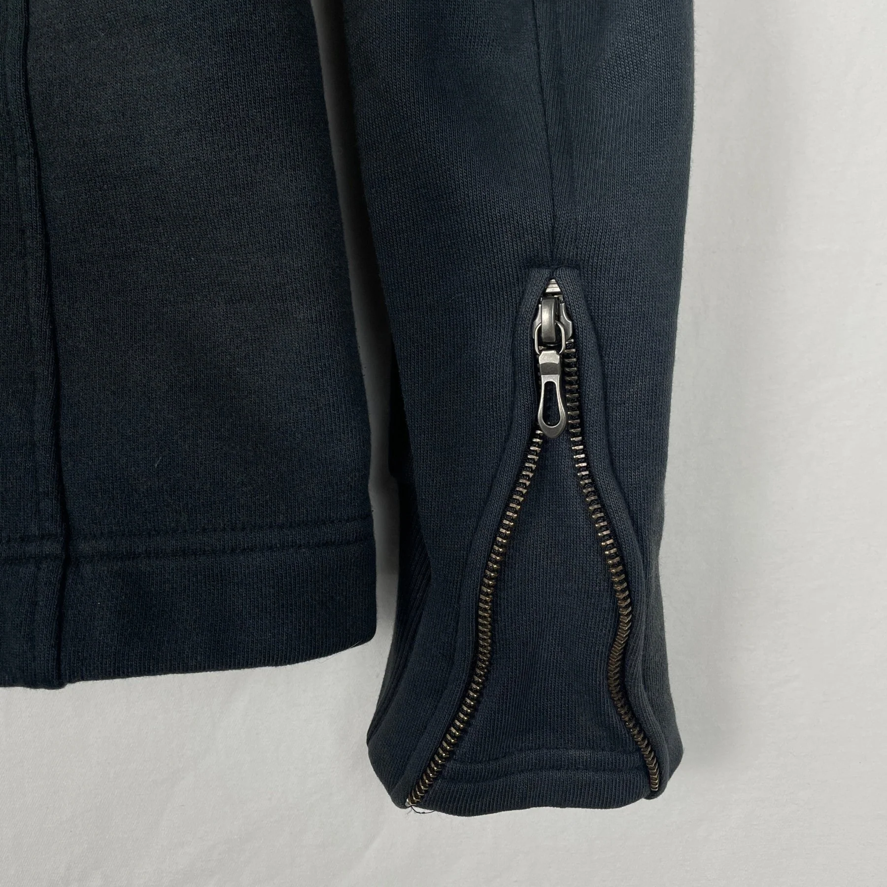 5351 Pour Les Hommes Shearling Hoodie - Image 5