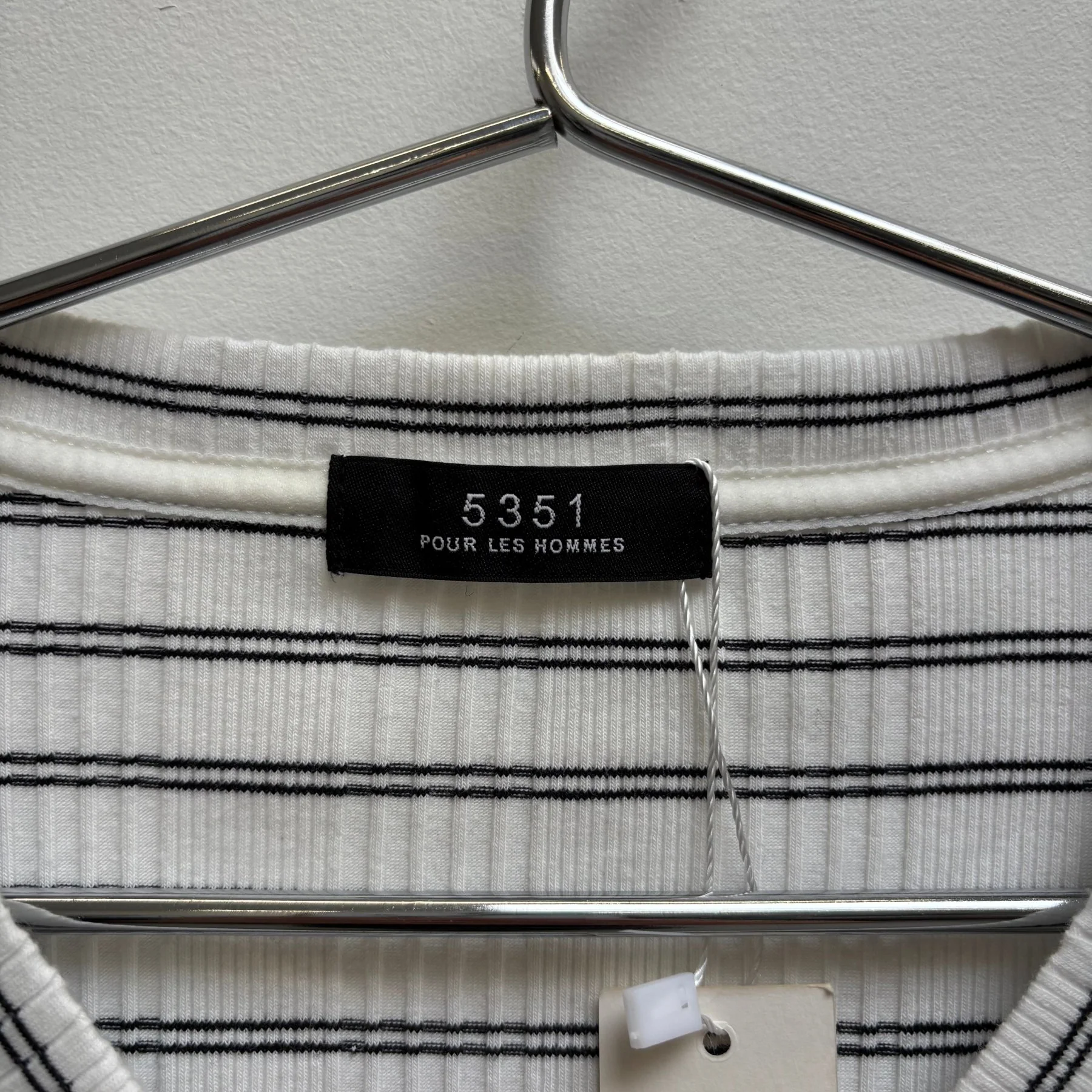 5351 Pour Les Hommes Striped V-Neck Ribbed Long Sleeve - Image 8