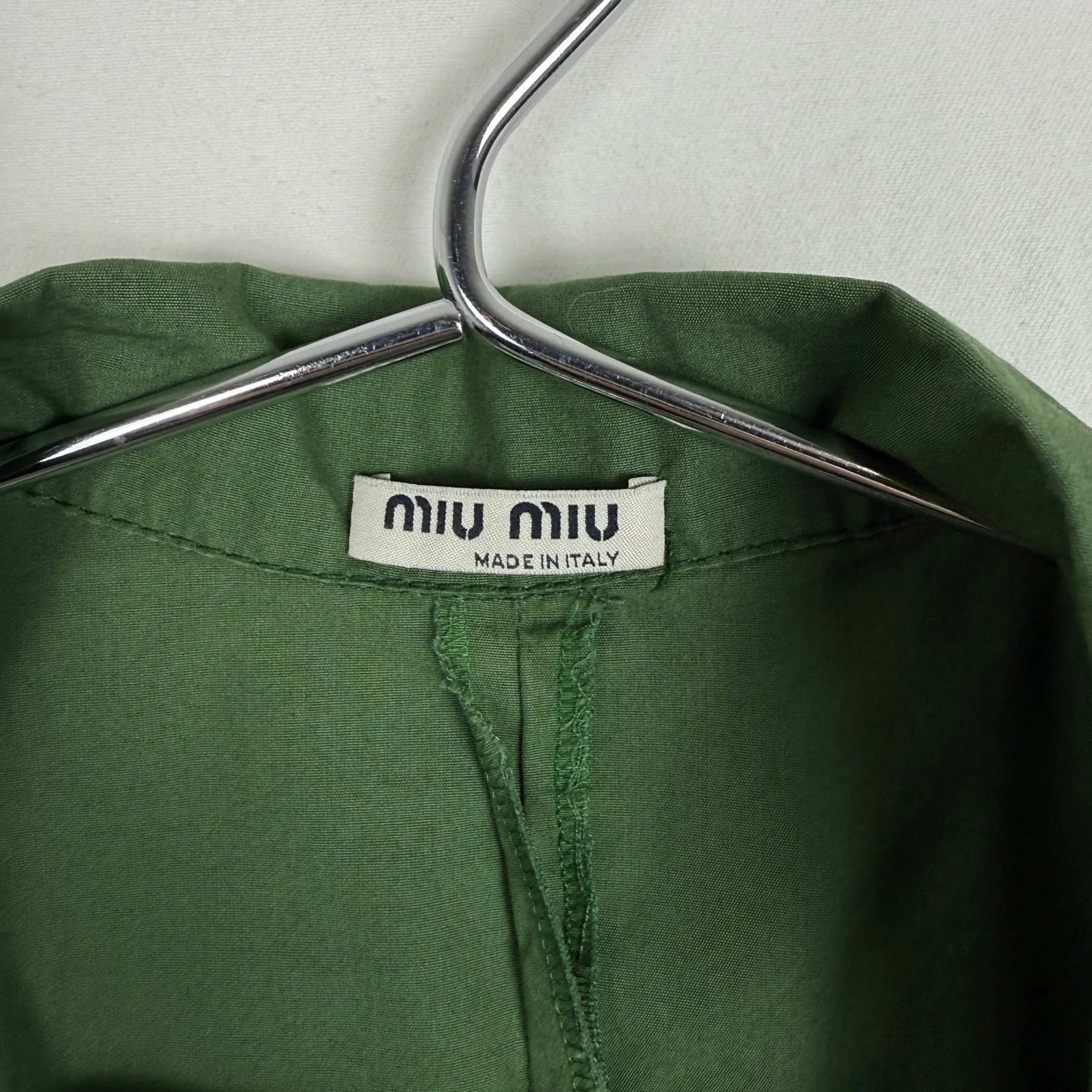 SS03 Miu Miu Knot Closure Sleeveless Blouse - Image 9