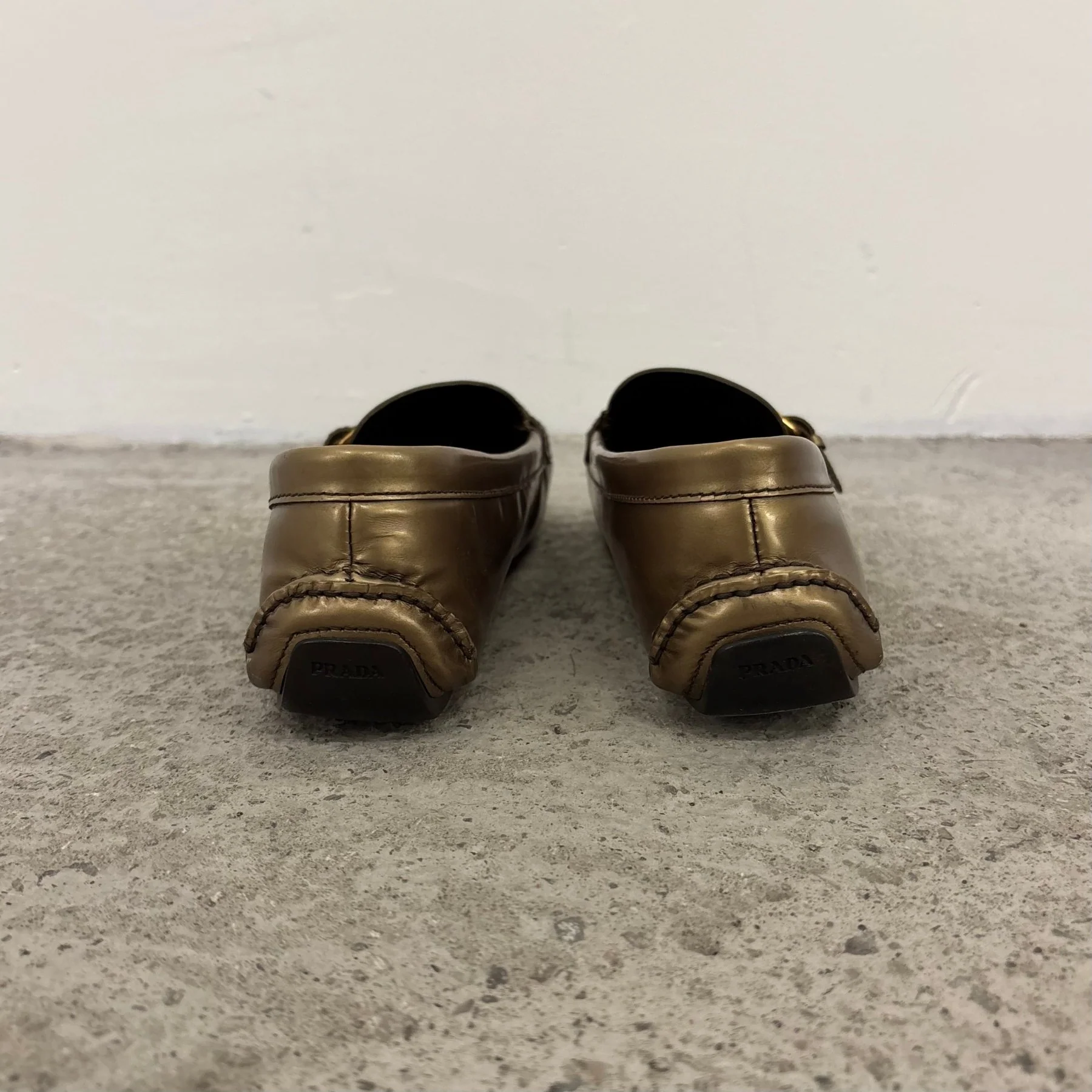 90s Prada Gold Ring Loafers - Image 4