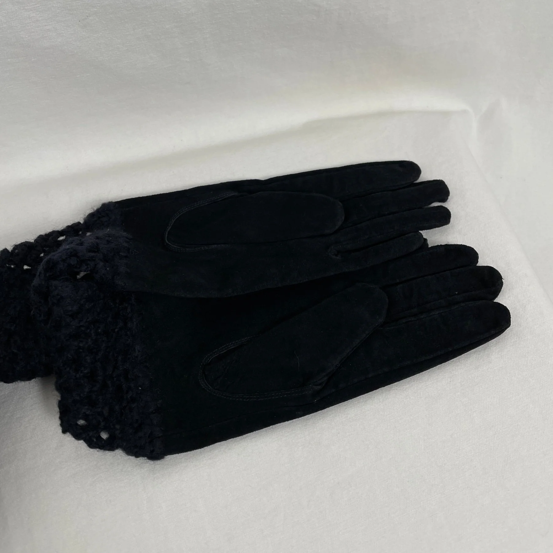 Atsuro Tayama A/T Goods Suede Gloves Black - Image 4