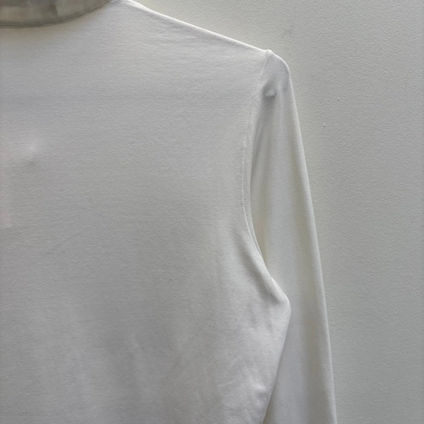 Anne Fontaine Pointed Collar Button Up Blouse - Image 8