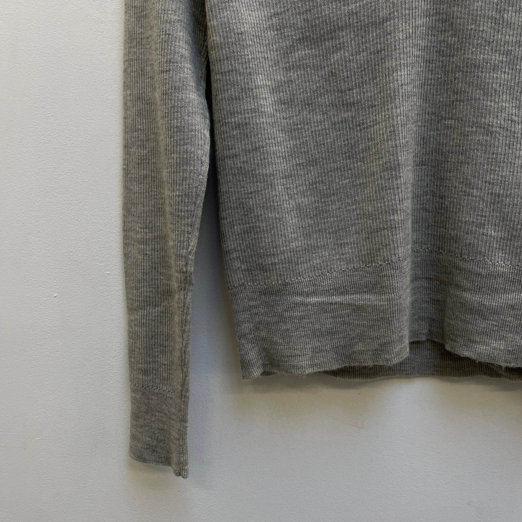 AW07 Undercover “Knit” Rolled V-Neck Longsleeve Undercover - Image 8