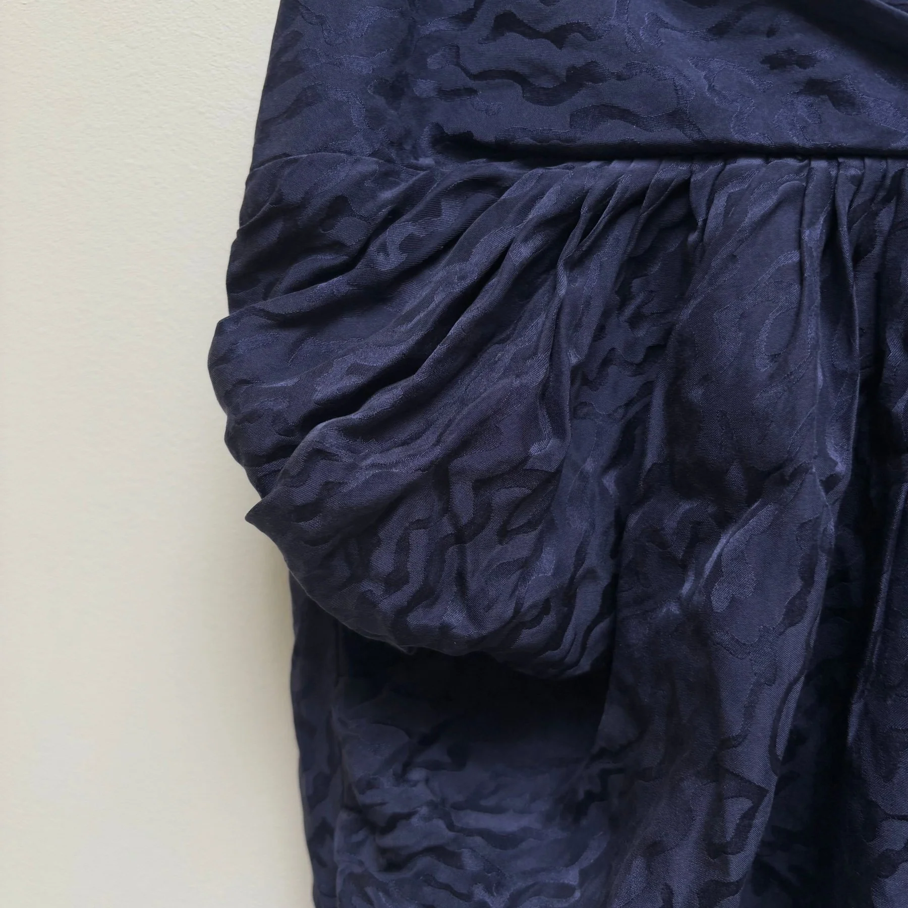 Balenciaga By Nicolas Ghesquiere Patterned Silk Skirt - Image 5