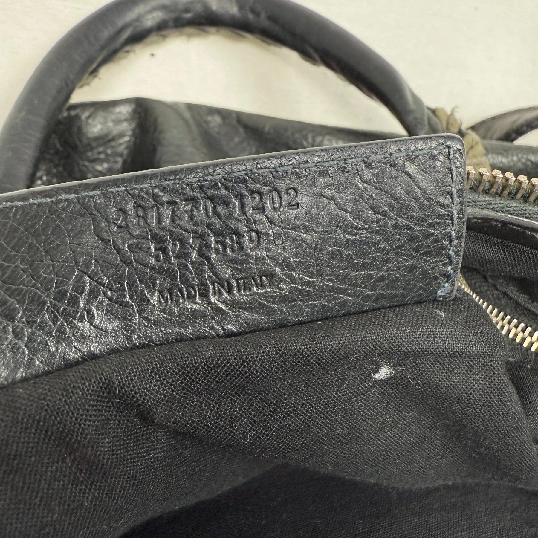 Balenciaga City Leather Handbag - Image 12