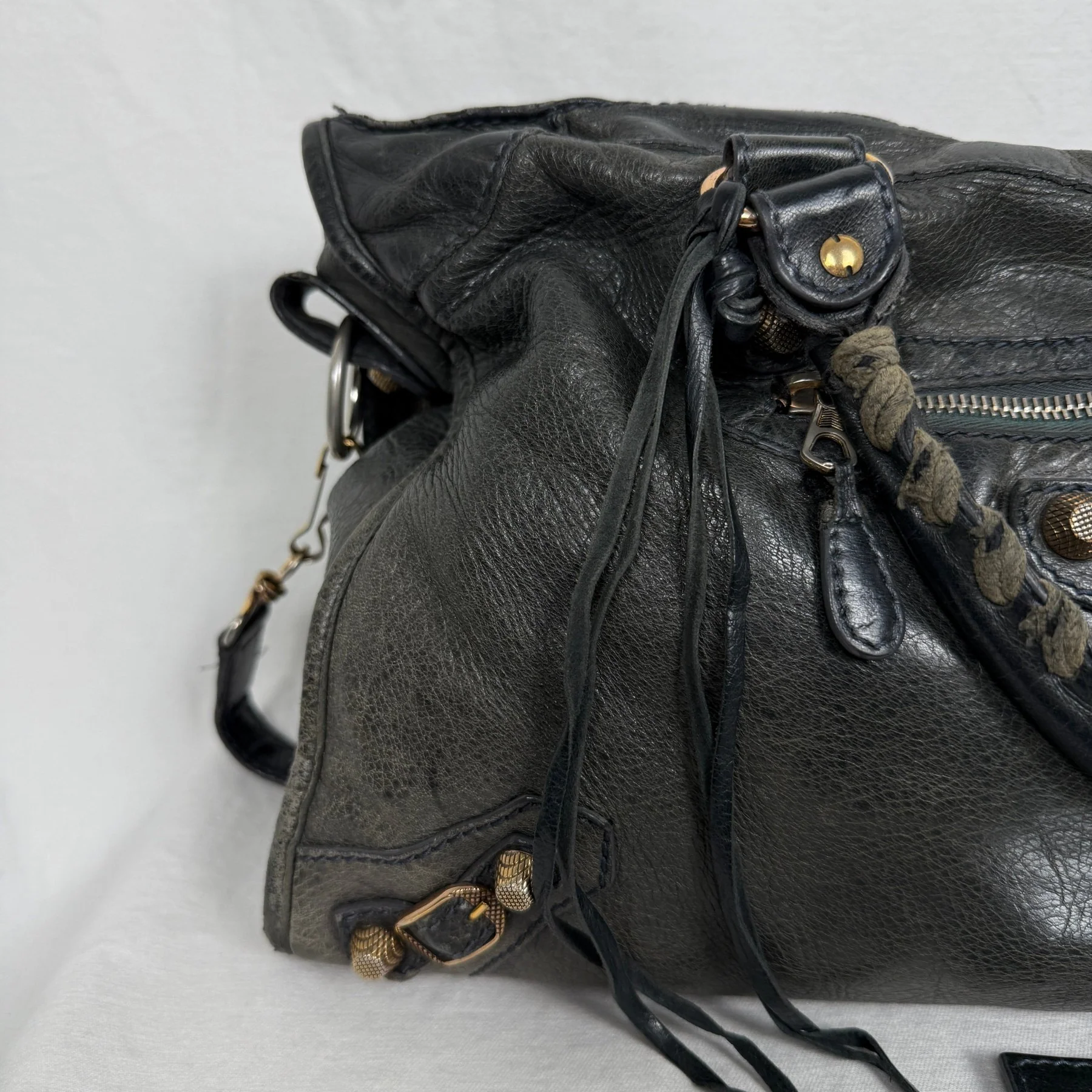 Balenciaga City Leather Handbag - Image 6