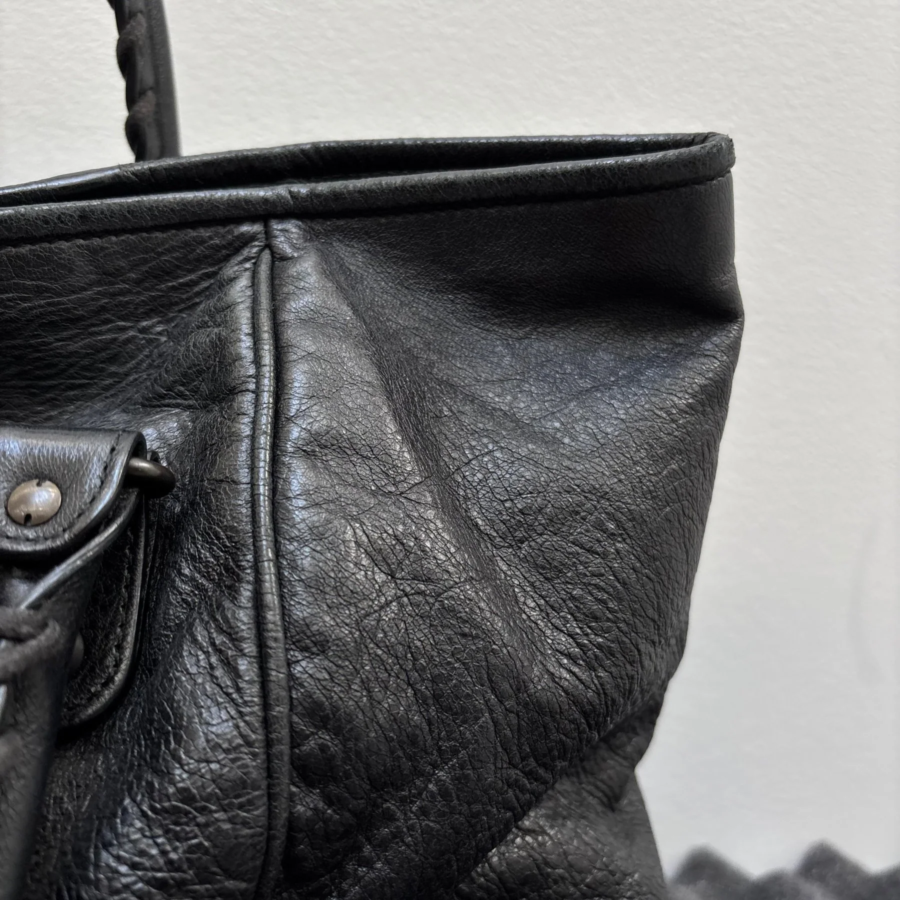 Balenciaga Leather Sunday Editors Leather Handbag - Image 7