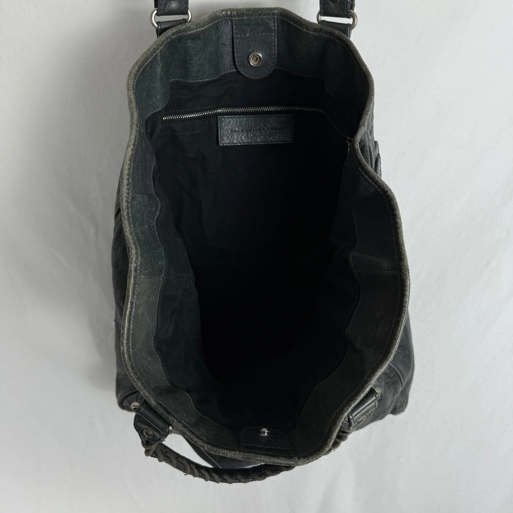 Balenciaga Hexagon Leather Tote Bag - Image 12
