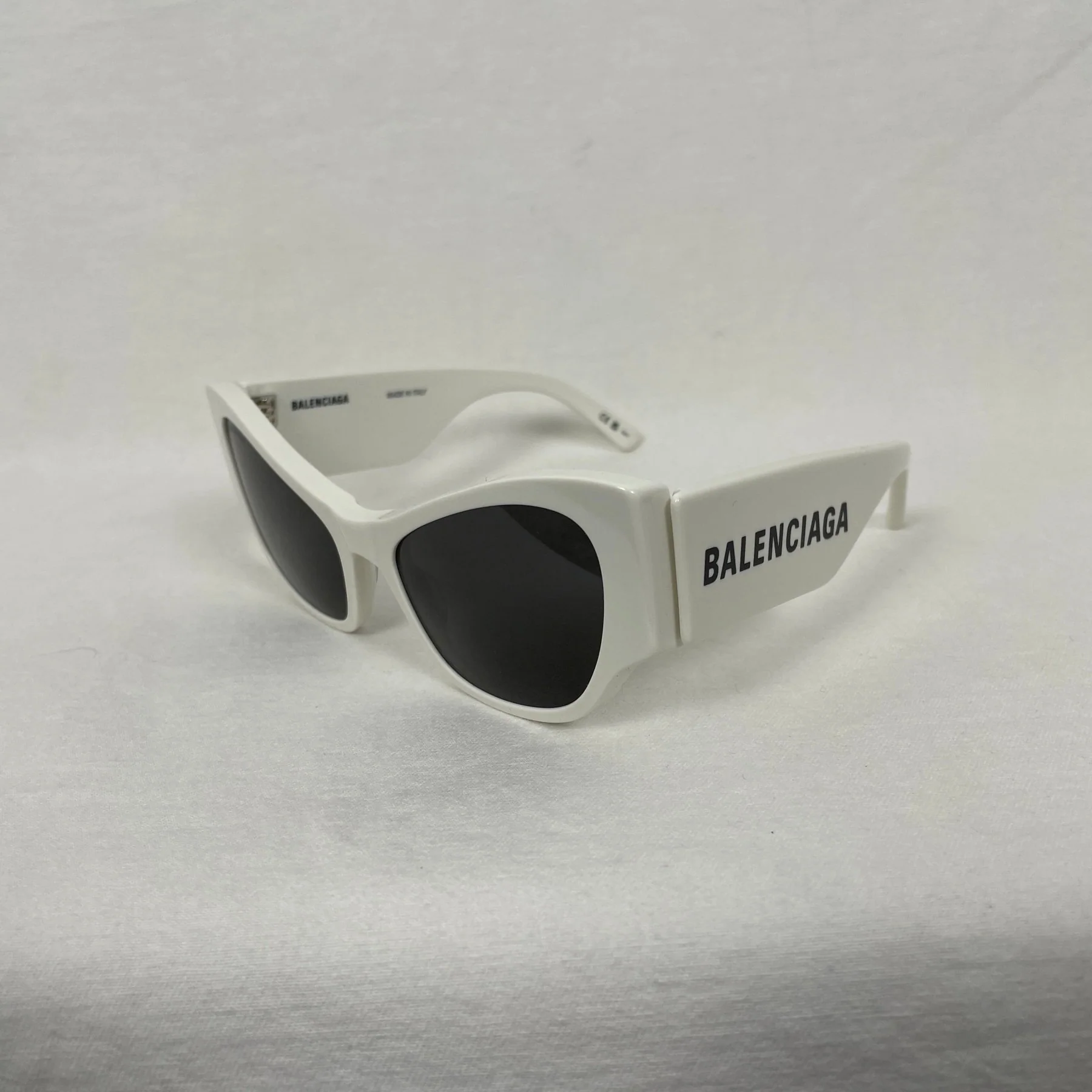 Balenciaga White Alien Sunglasses - Image 4