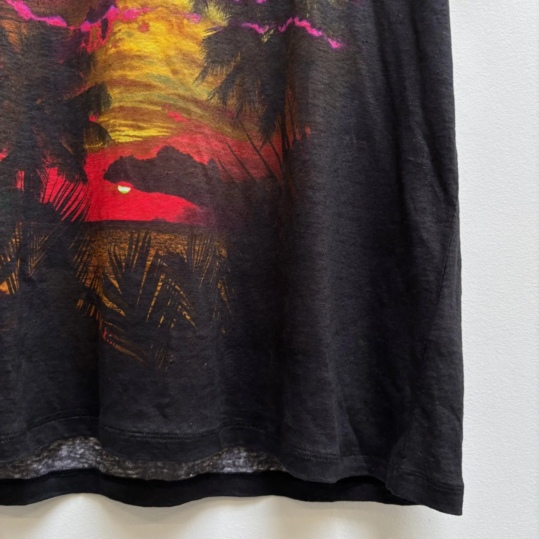 Balmain Paris Linen Graphic T-Shirt - Image 5