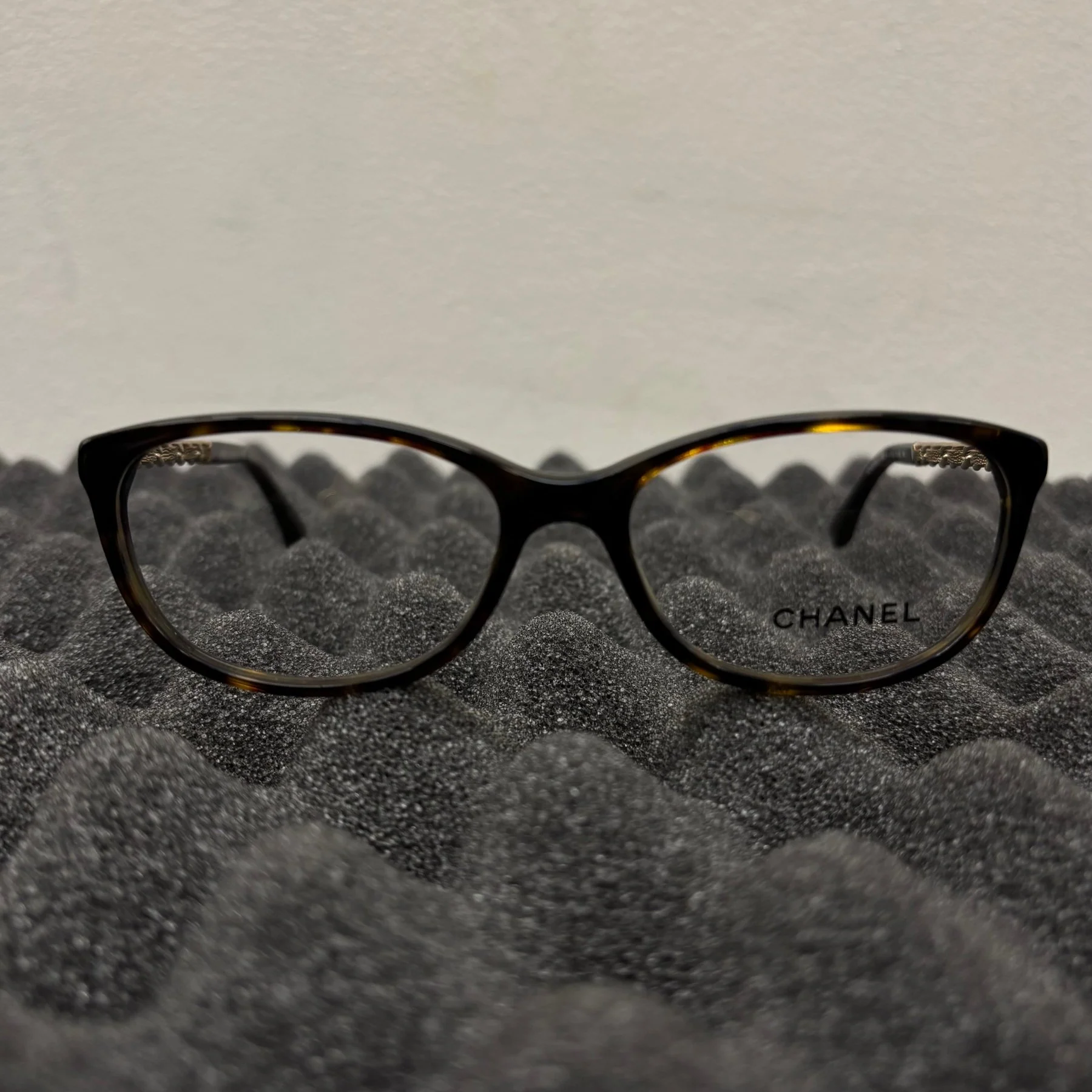 Chanel Dark Tortoise Chain Side Optical Glasses - Image 4