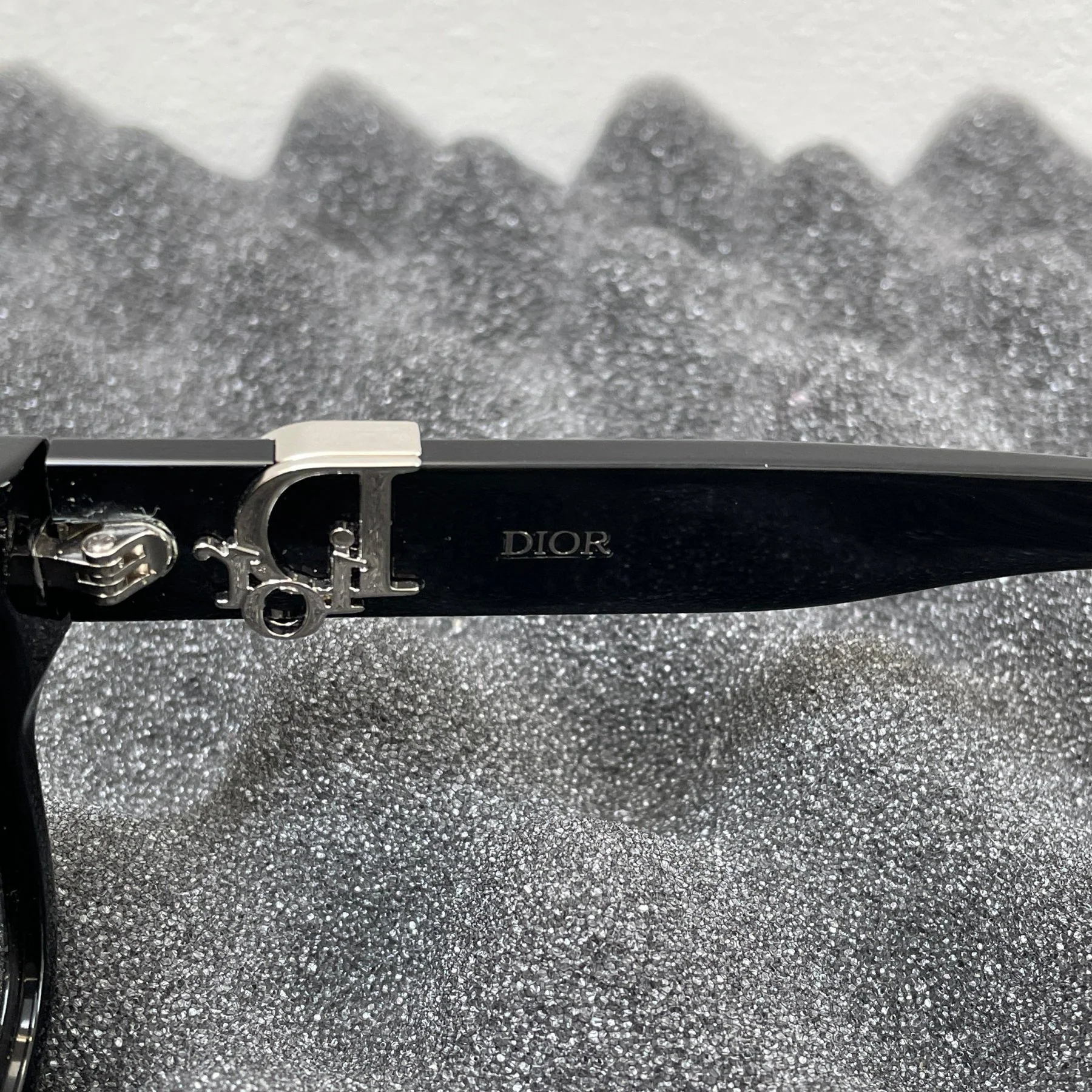 Christian Dior Oblique SF1 Black Sunglasses - Image 7