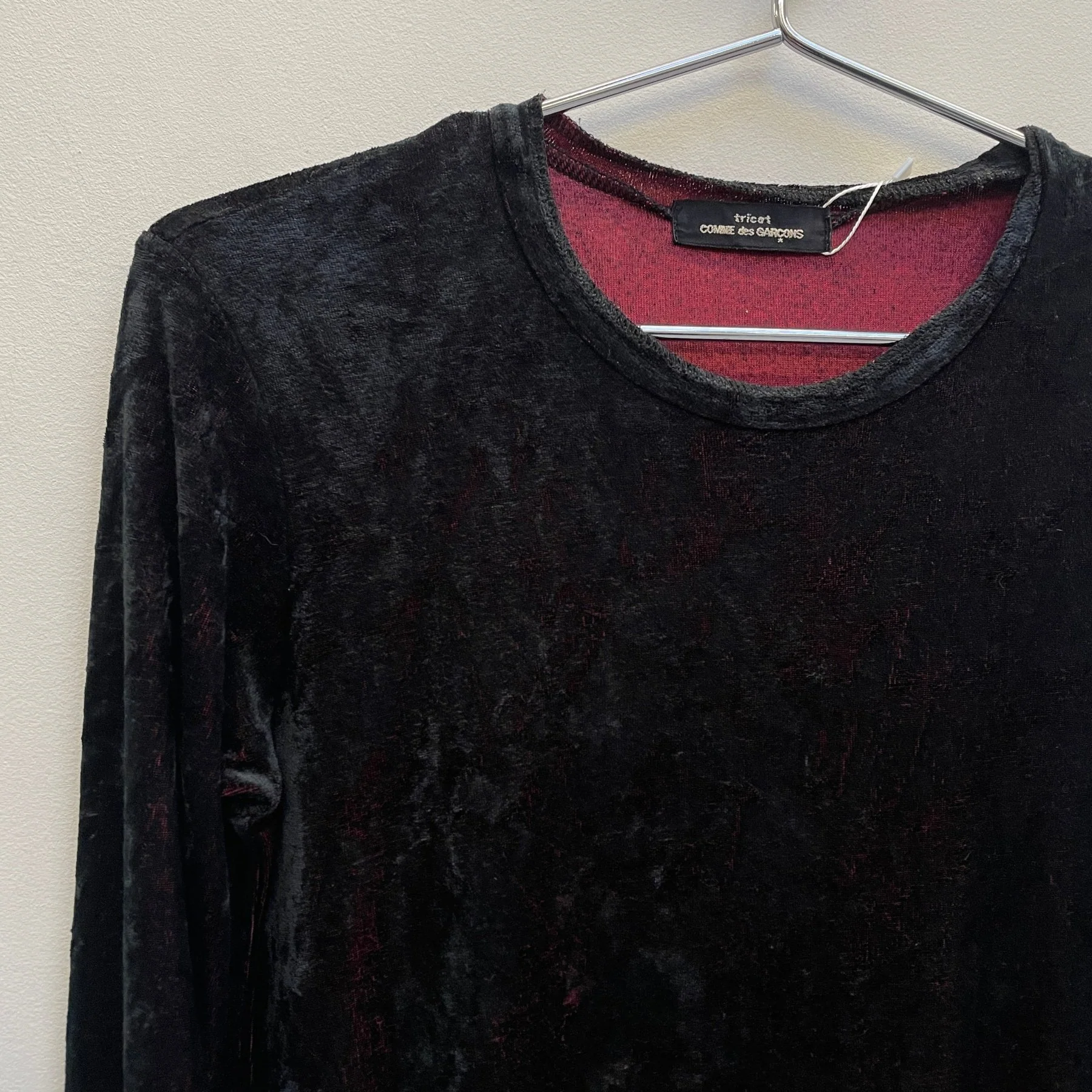90s Comme Des Garçons Tricot Velvet Red Detail Dress - Image 4