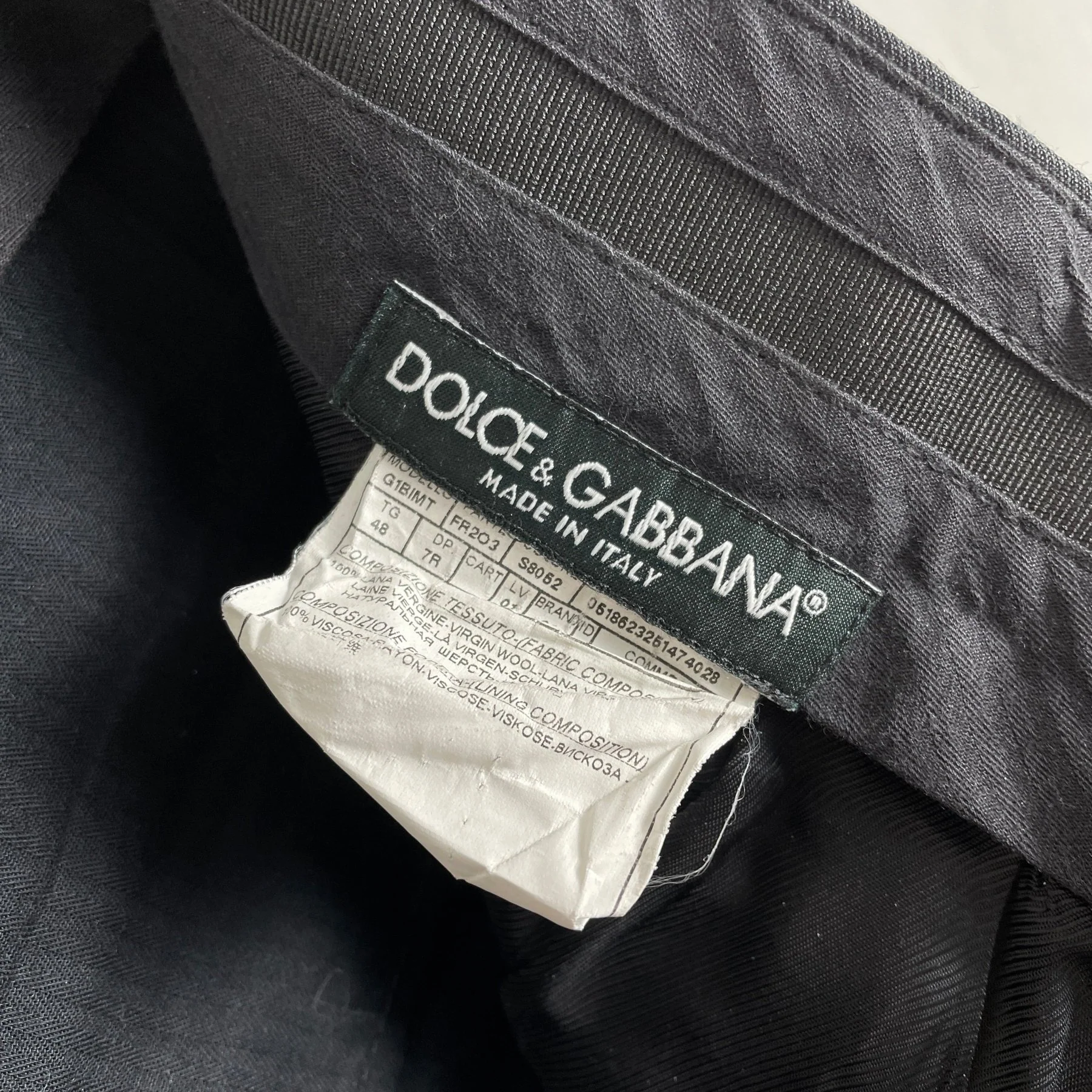 00s Dolce & Gabanna Suit Set Dark Grey Pinstripe - Image 16
