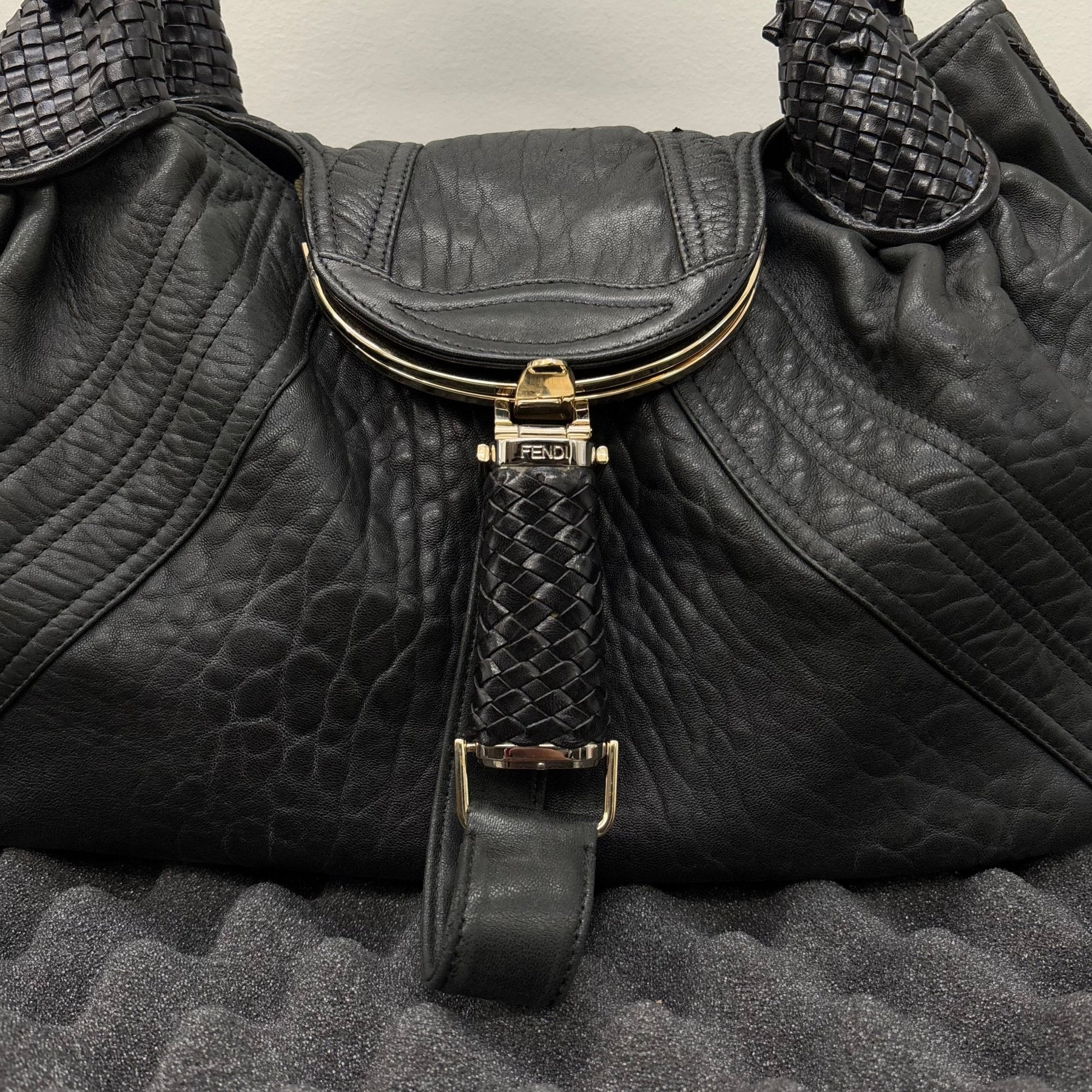 Fendi Spy Leather Handbag - Image 3