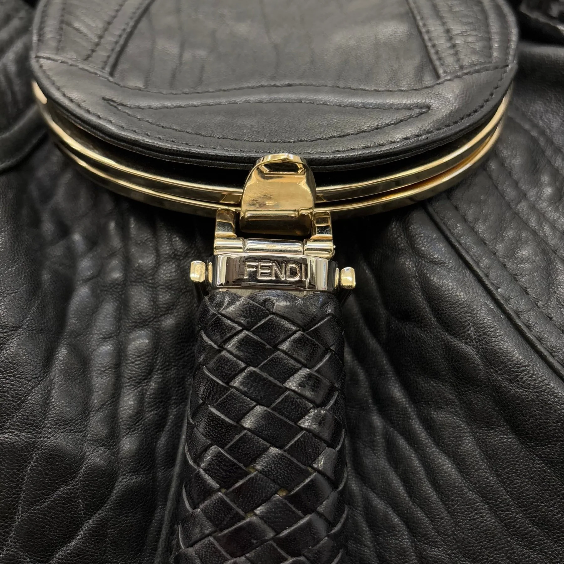 Fendi Spy Leather Handbag - Image 4