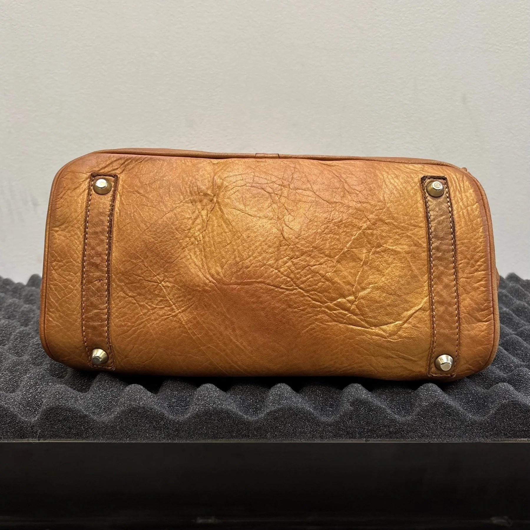 Firkin Brown Star Leather Handbag - Image 12