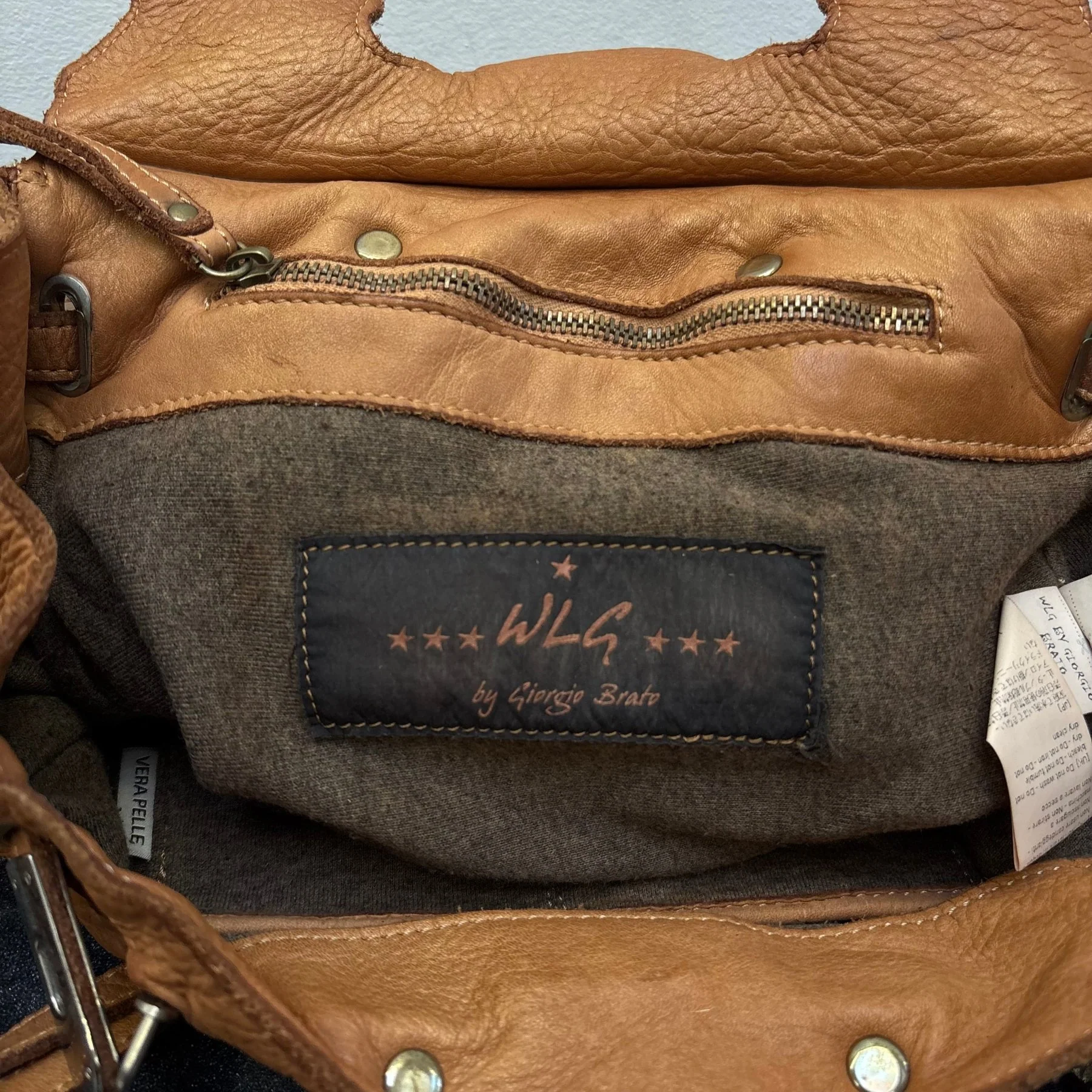 Firkin Brown Star Leather Handbag - Image 16