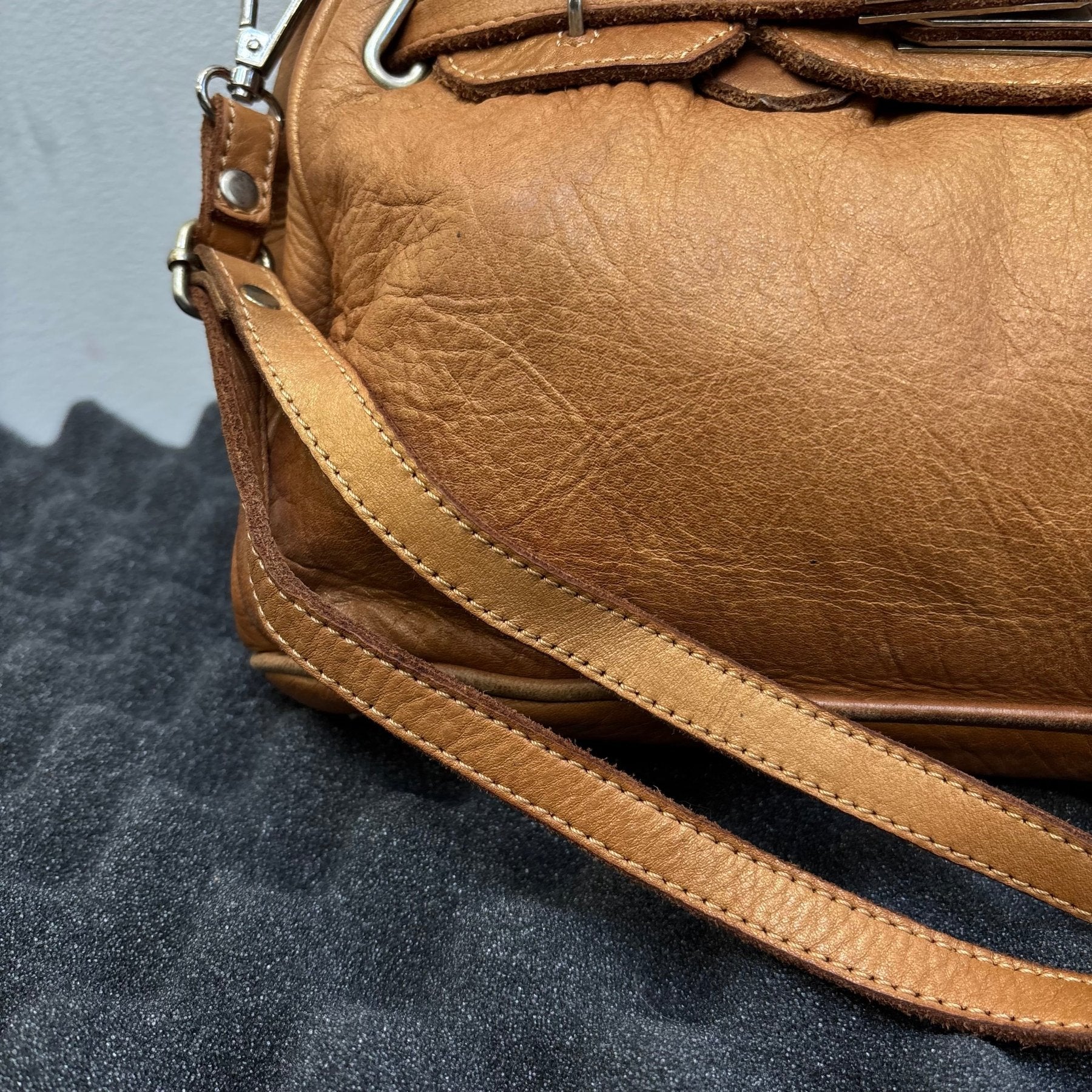 Firkin Brown Star Leather Handbag - Image 8