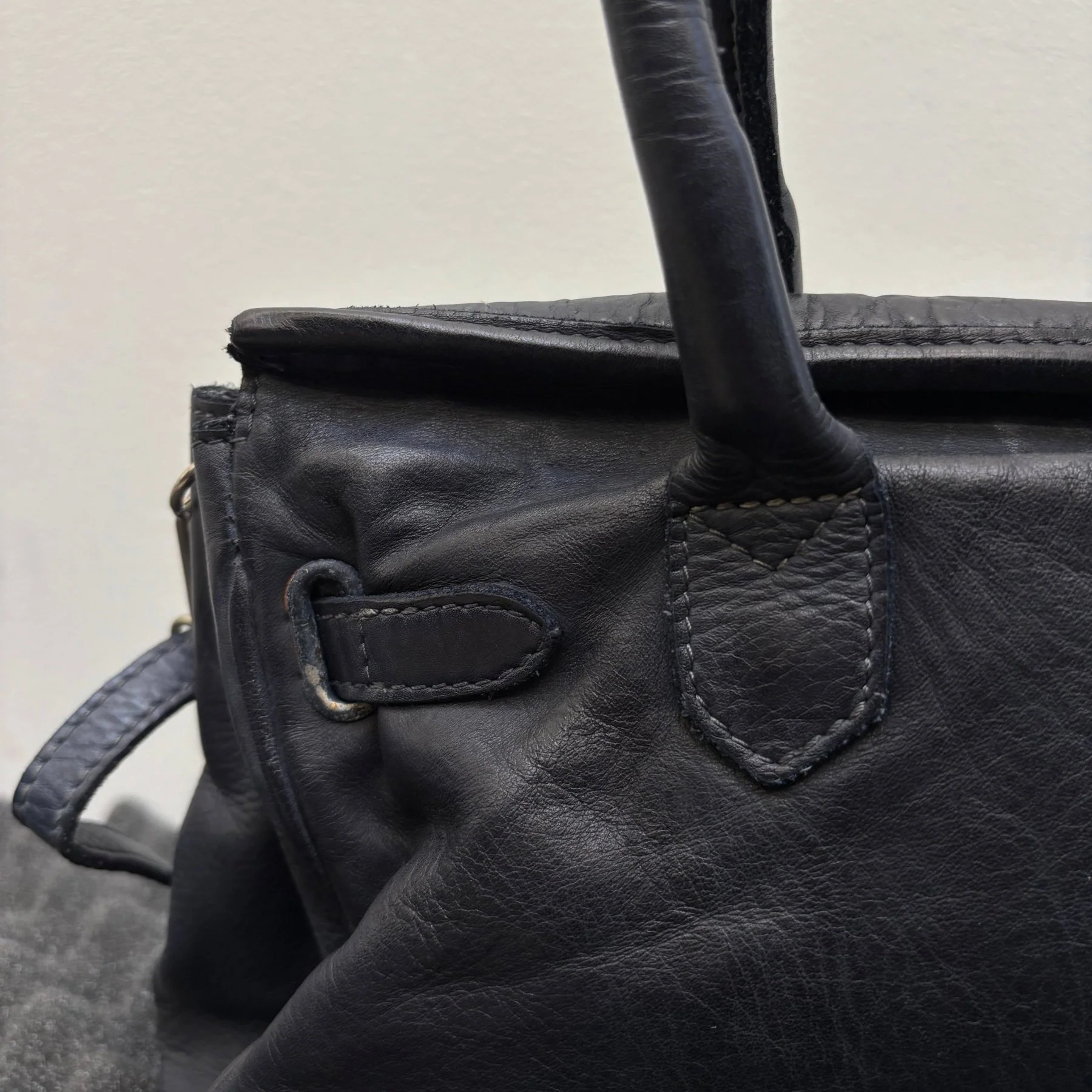 Firkin Navy Star Leather Handbag - Image 11
