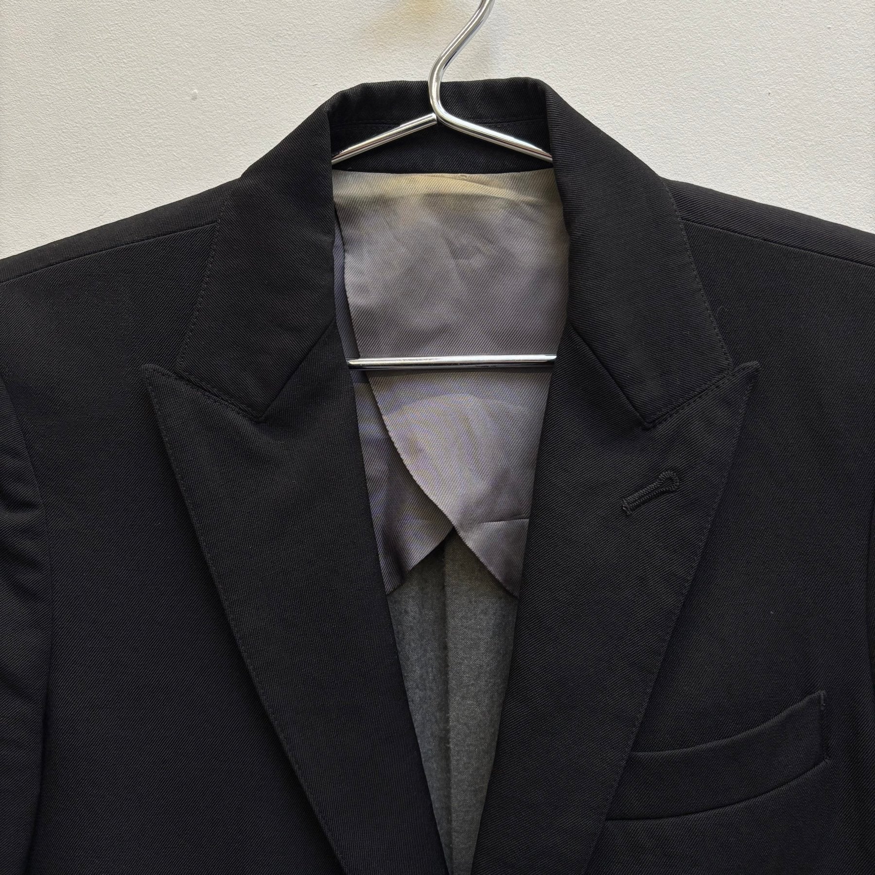 FW05 Mihara Yasuhiro Layered Multi Pocket Blazer - Image 3
