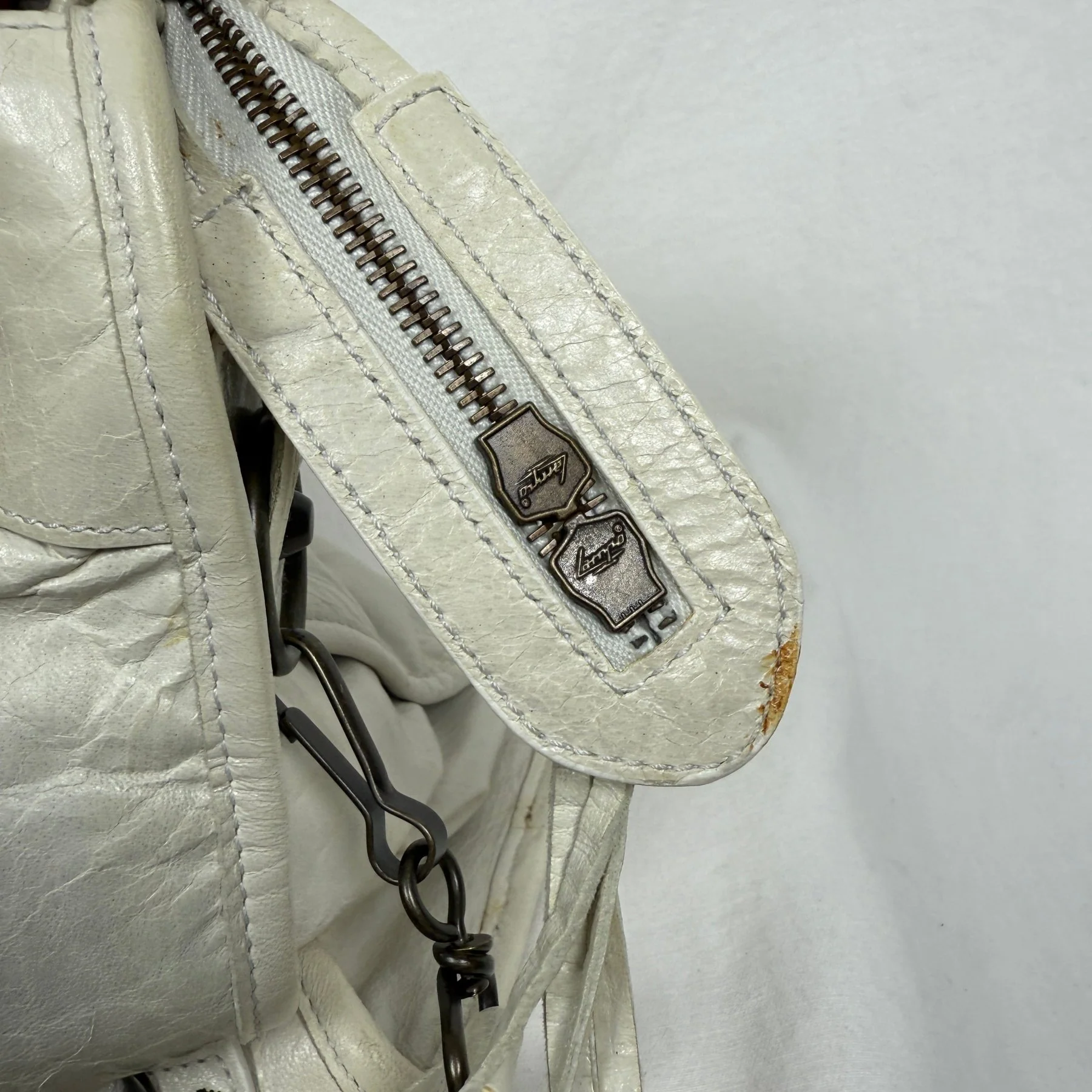 SS06 Balenciaga City Bag By Nicolas Gesquiere - Image 8