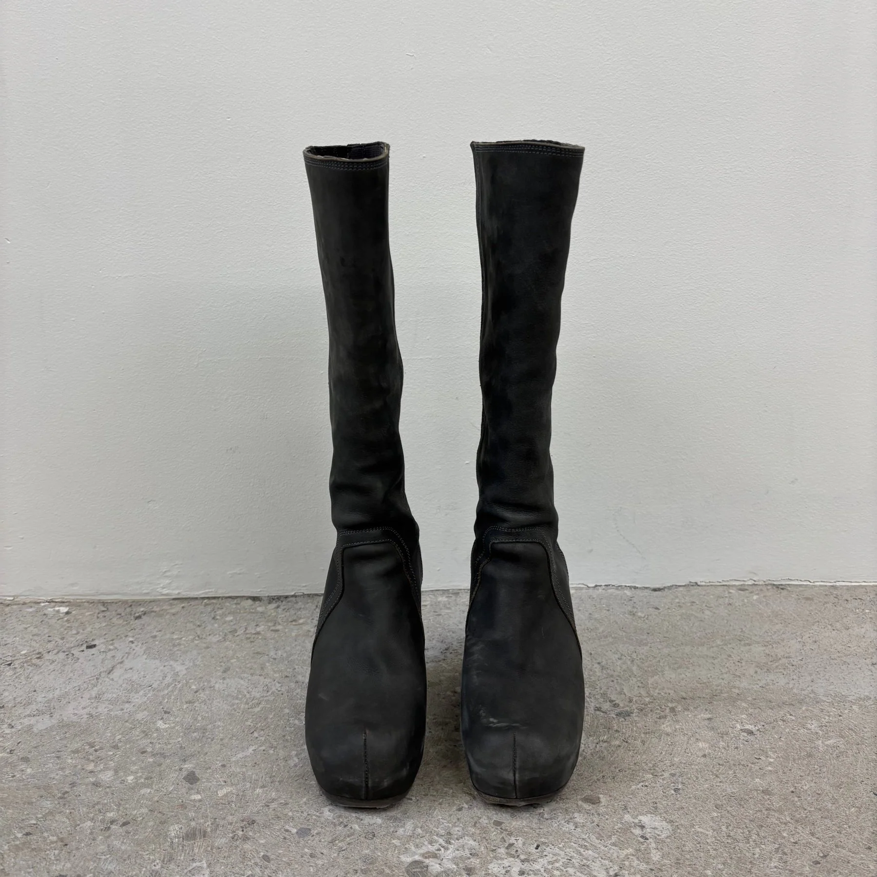 FW13 Rick Owens ‘PLINTH’ Wedge Knee High Leather Boots - Image 3