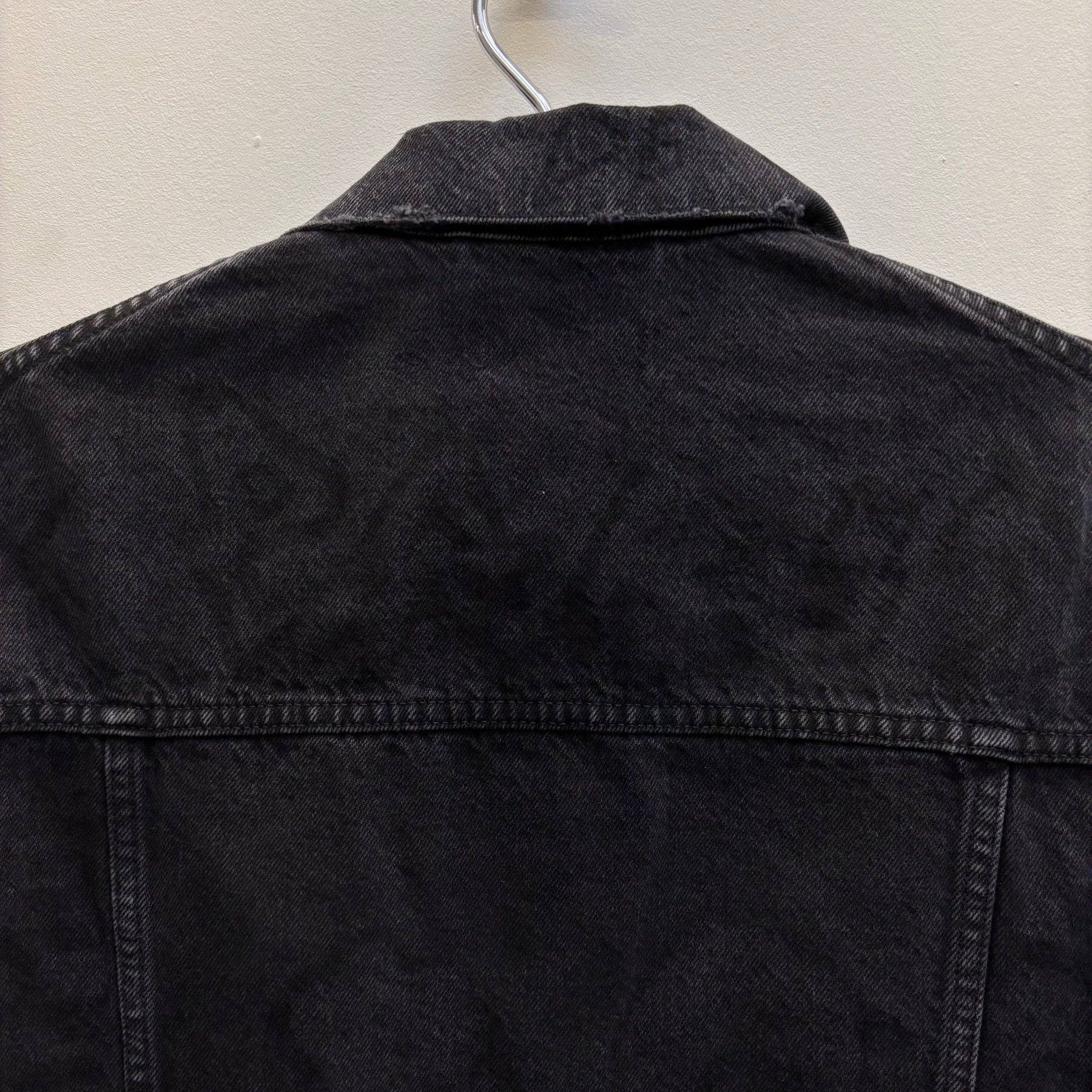FW18 Balenciaga Trucker Paris Denim Jacket - Image 8
