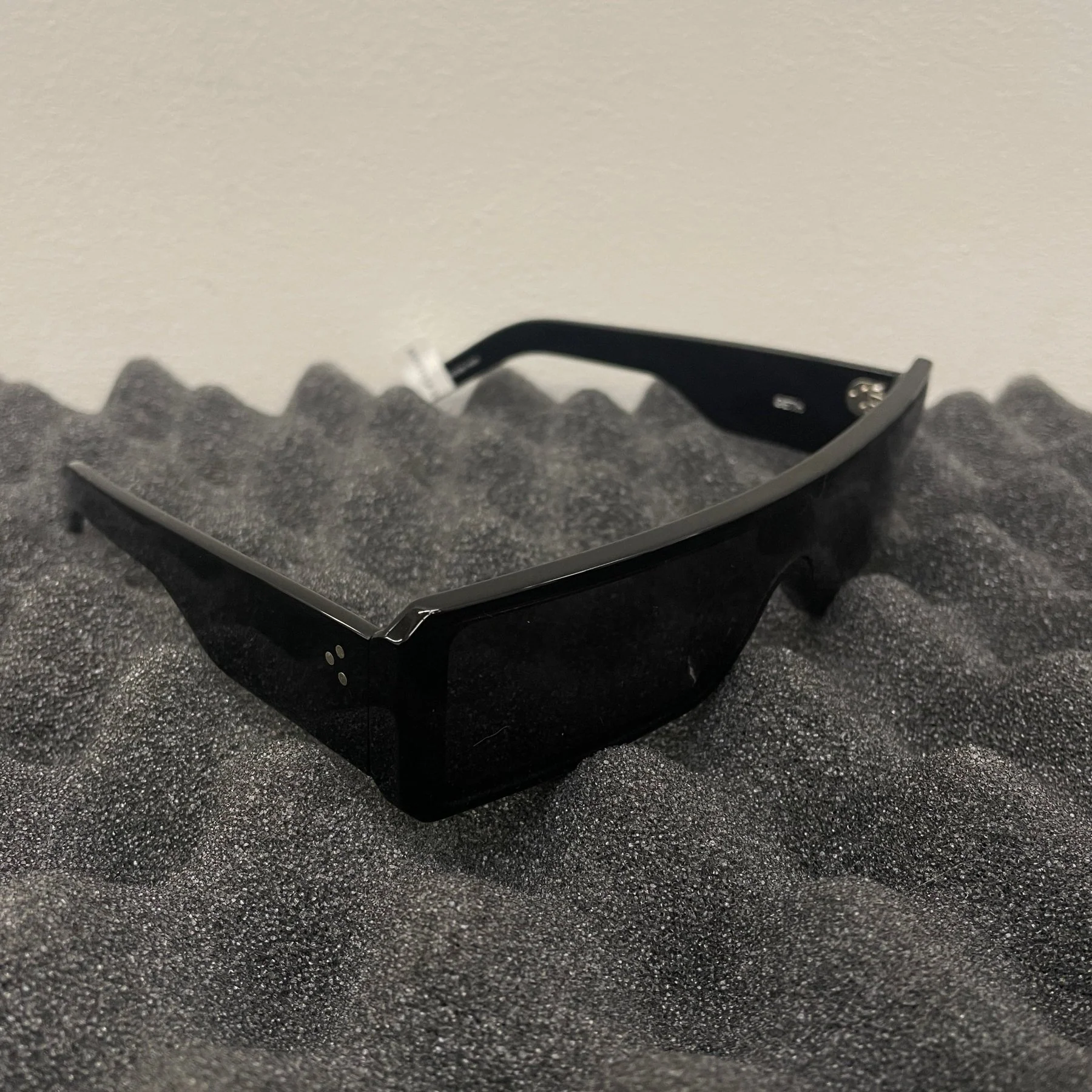 FW21 RICK OWENS “GETH” SQUARED SUNGLASSES - Image 2