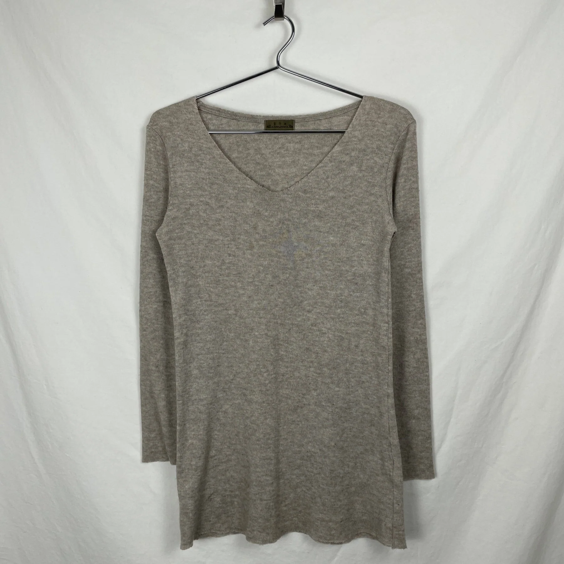 G.O.A V-neck Top with Fur Collar Shawl - Image 4