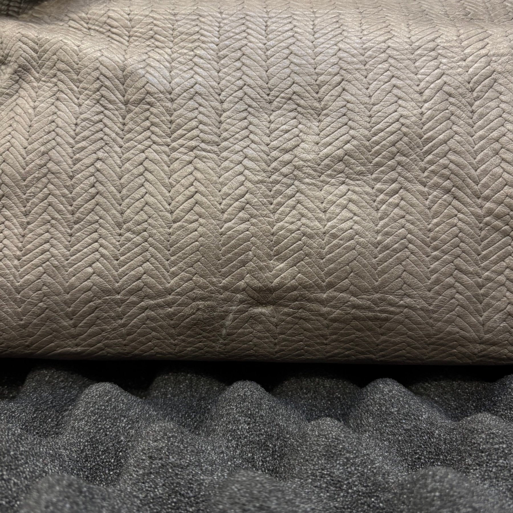 Grey Fishnet Patterned Leather Firkin Handbag - Image 19
