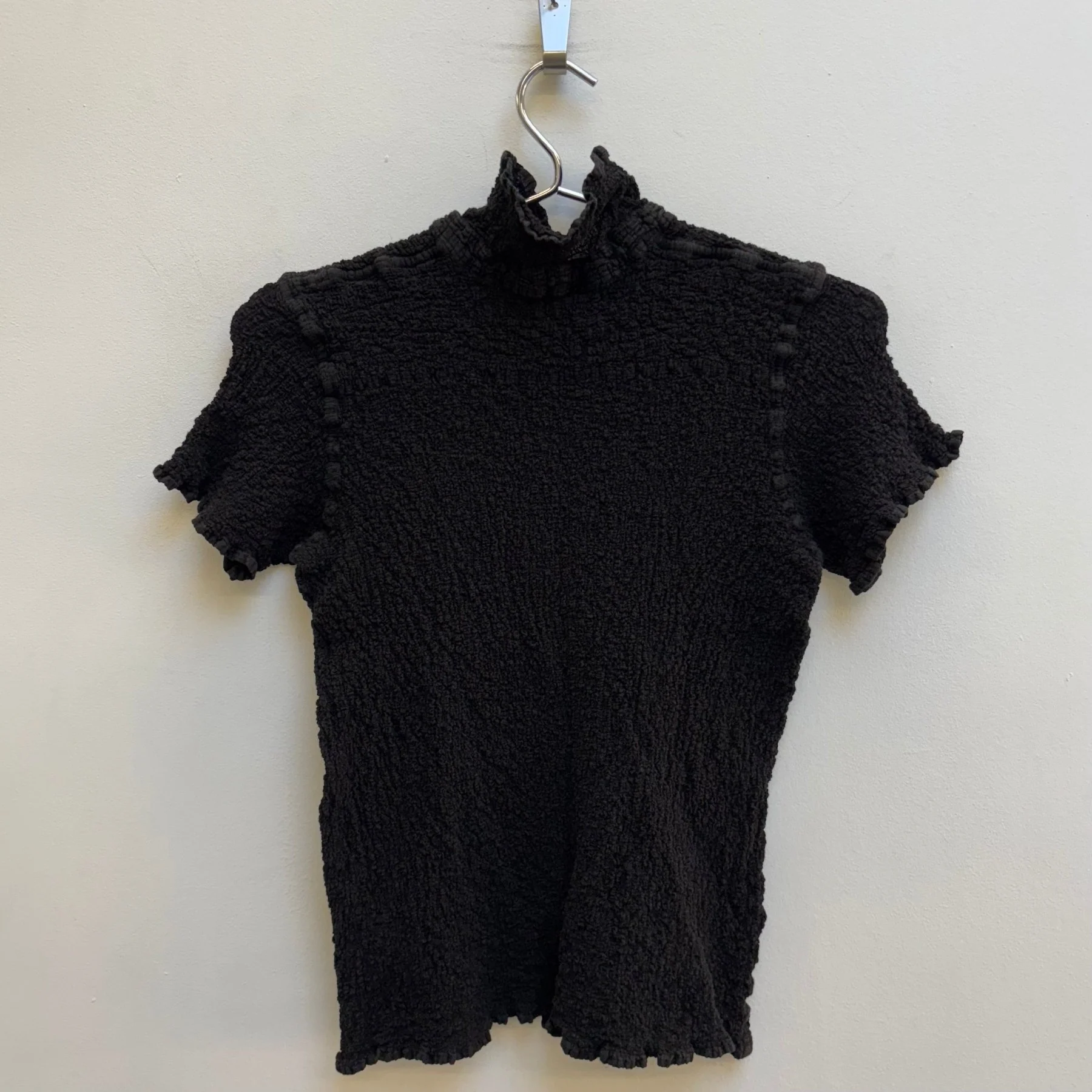 Issey Miyake Me Strawberry Embroidered Cauliflower Shirt - Image 2