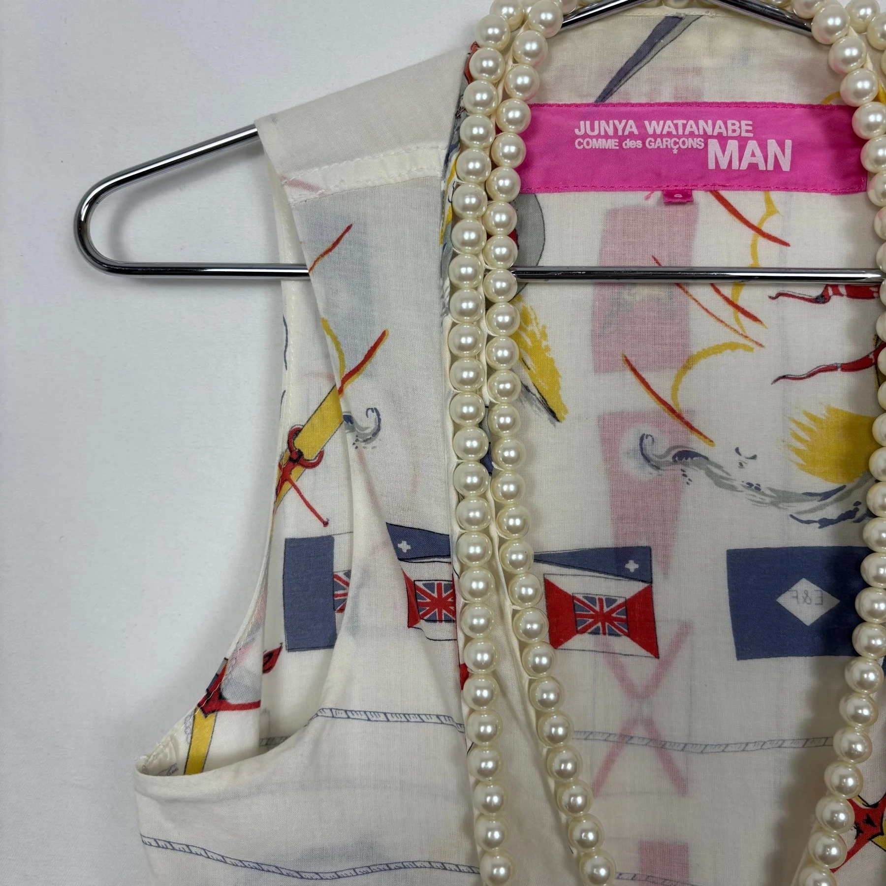 FW03 Junya Watanabe Pearl V-Neck Patterned Tank Top - Image 4