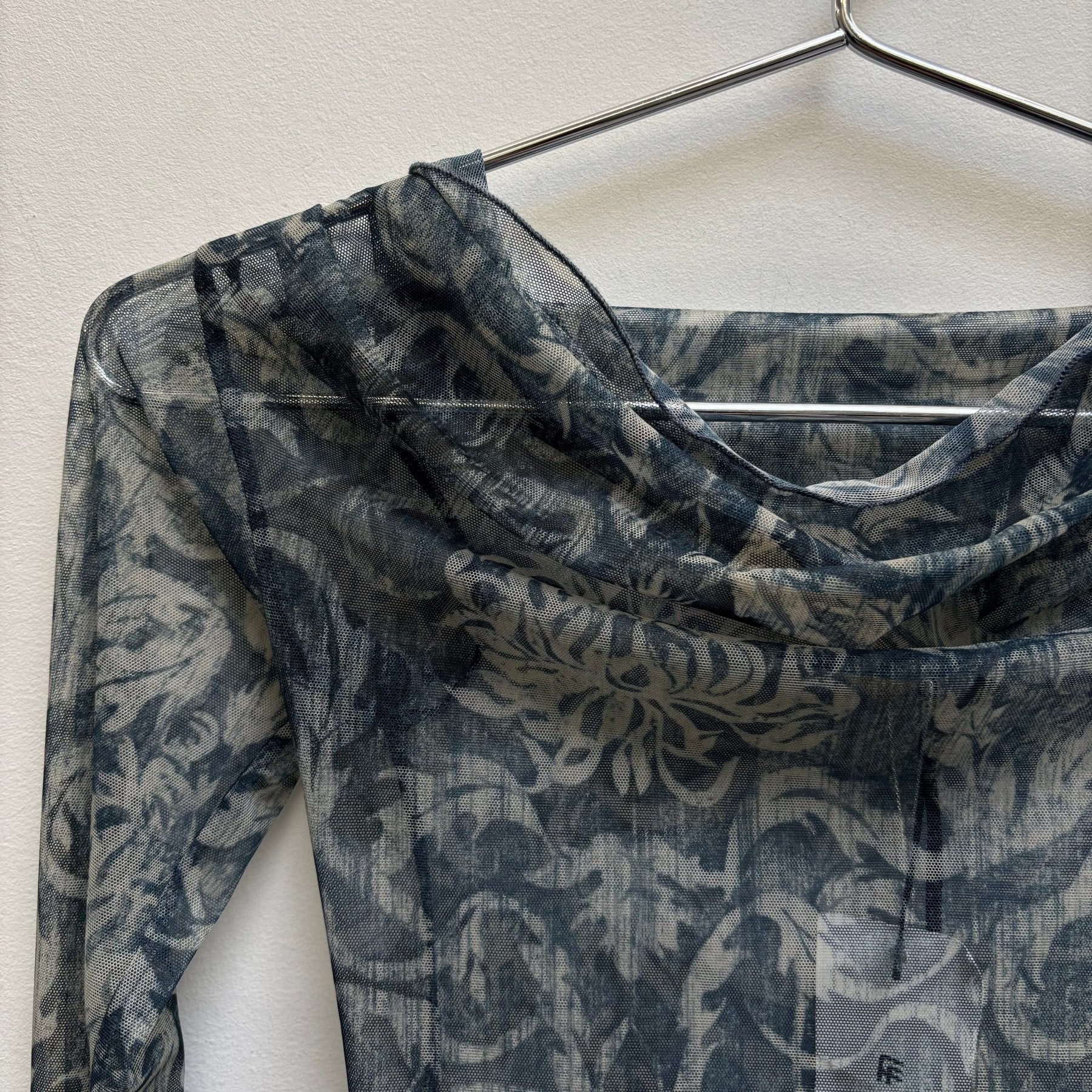 KMWLS Mesh Patterned Top - Image 4
