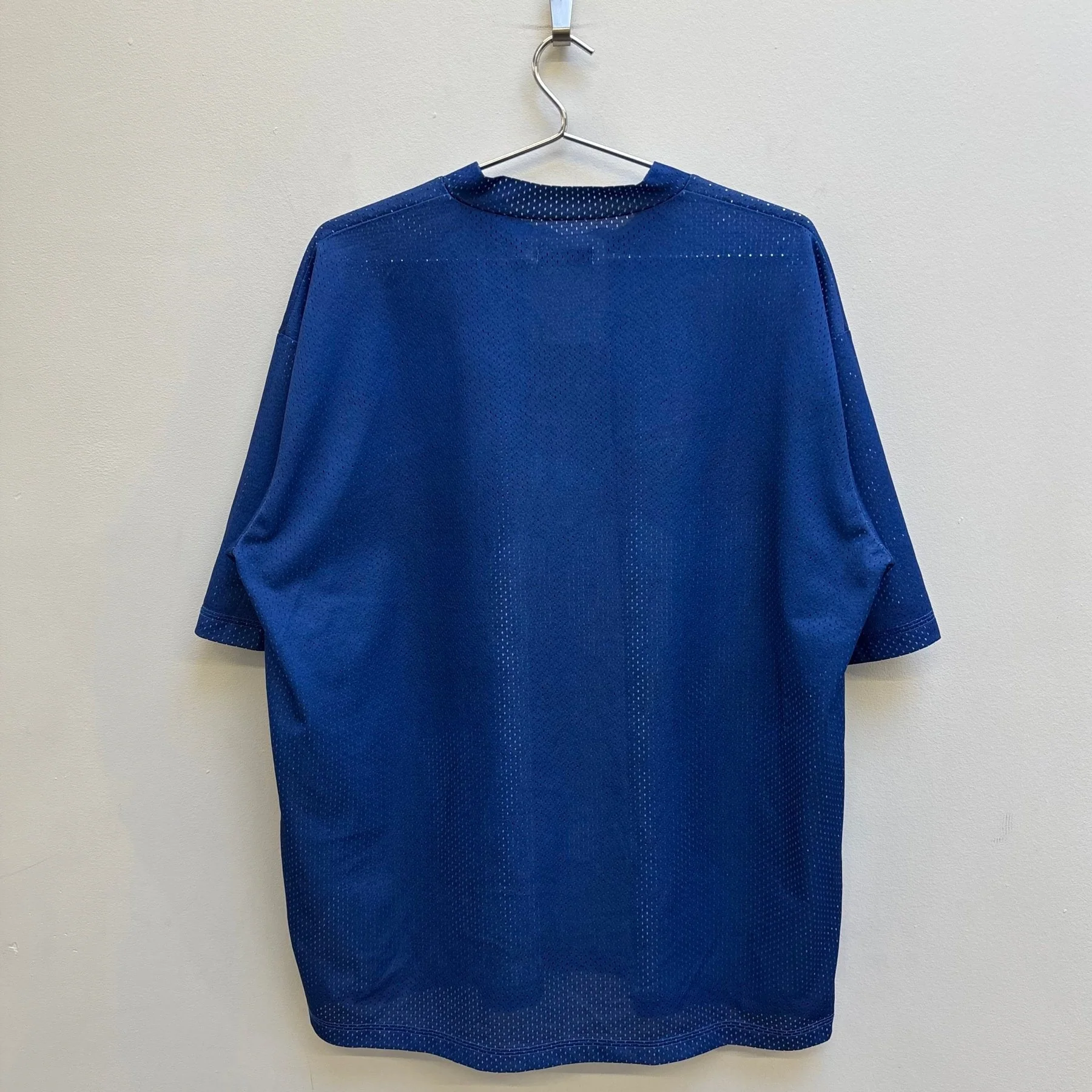 Kusikohc Perforated Jersey Graphic T-Shirt - Image 2