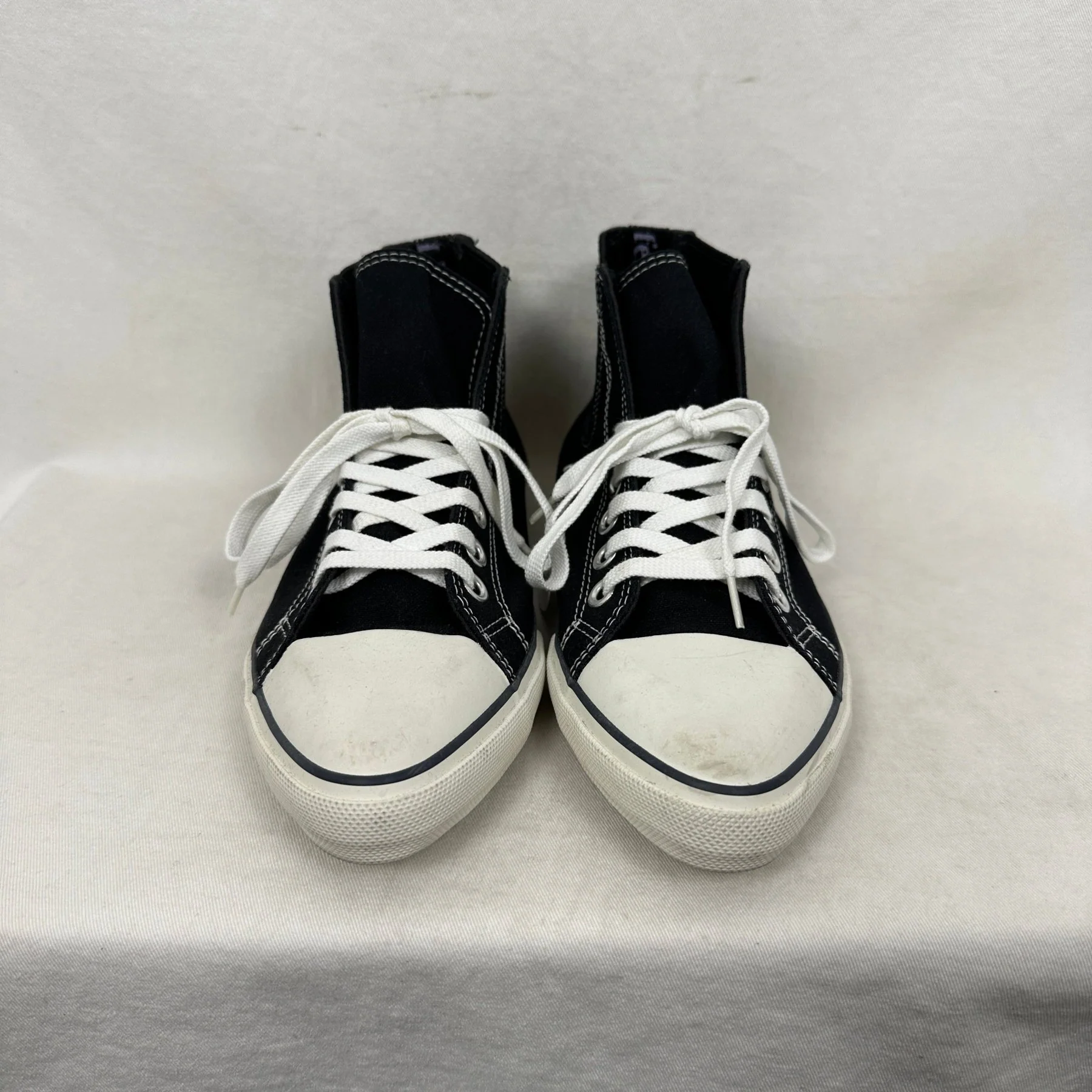 Limi Feu Pointed Toe Sneaker - Image 2