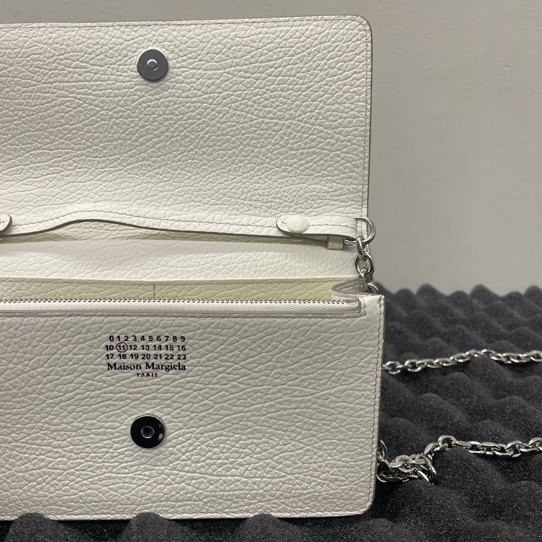 Maison Margiela Chain Wallet - Image 6